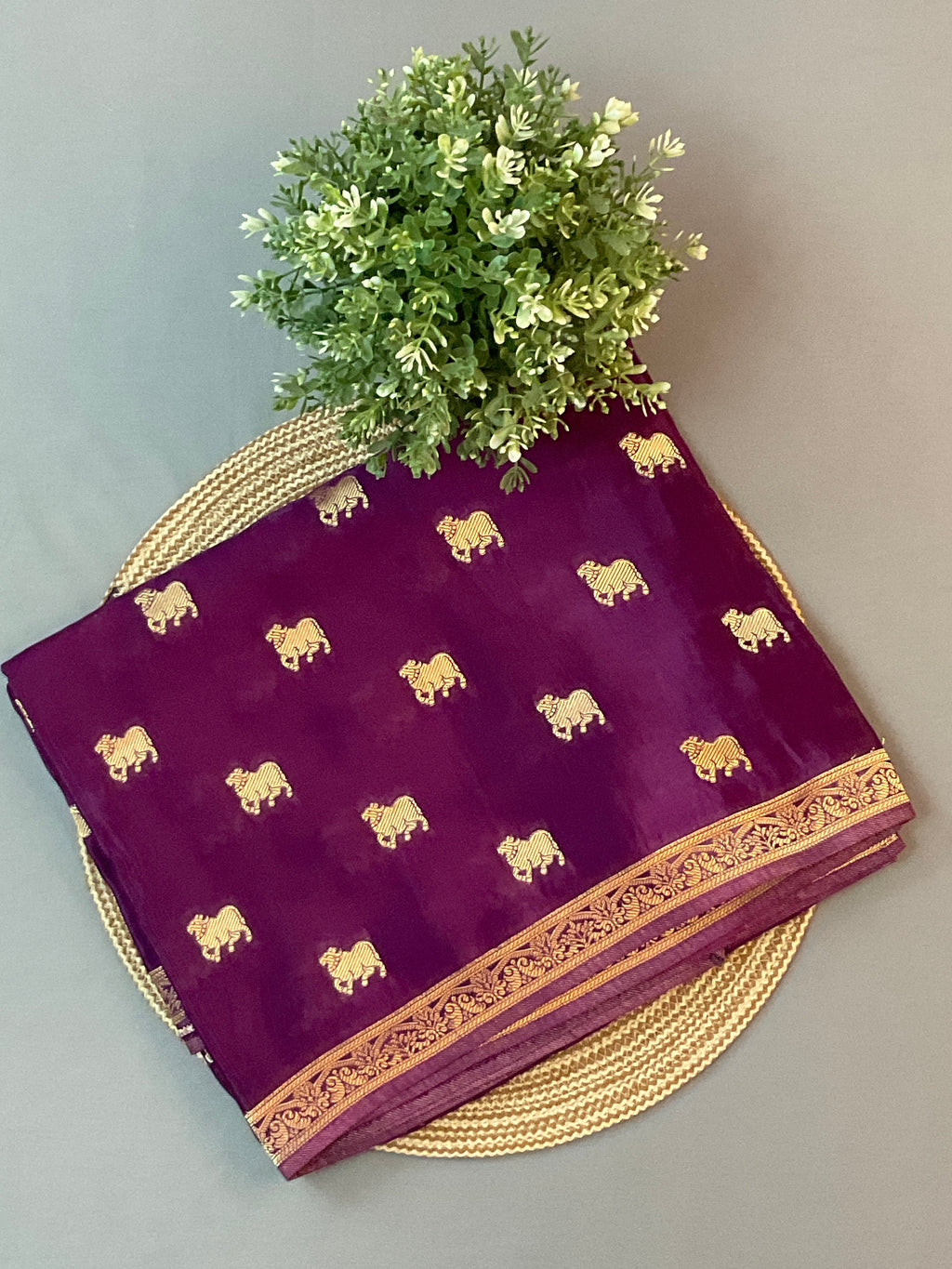 Purple Nizami Handloom Soft Silk Saree with Golden Pallu & Plain Blouse