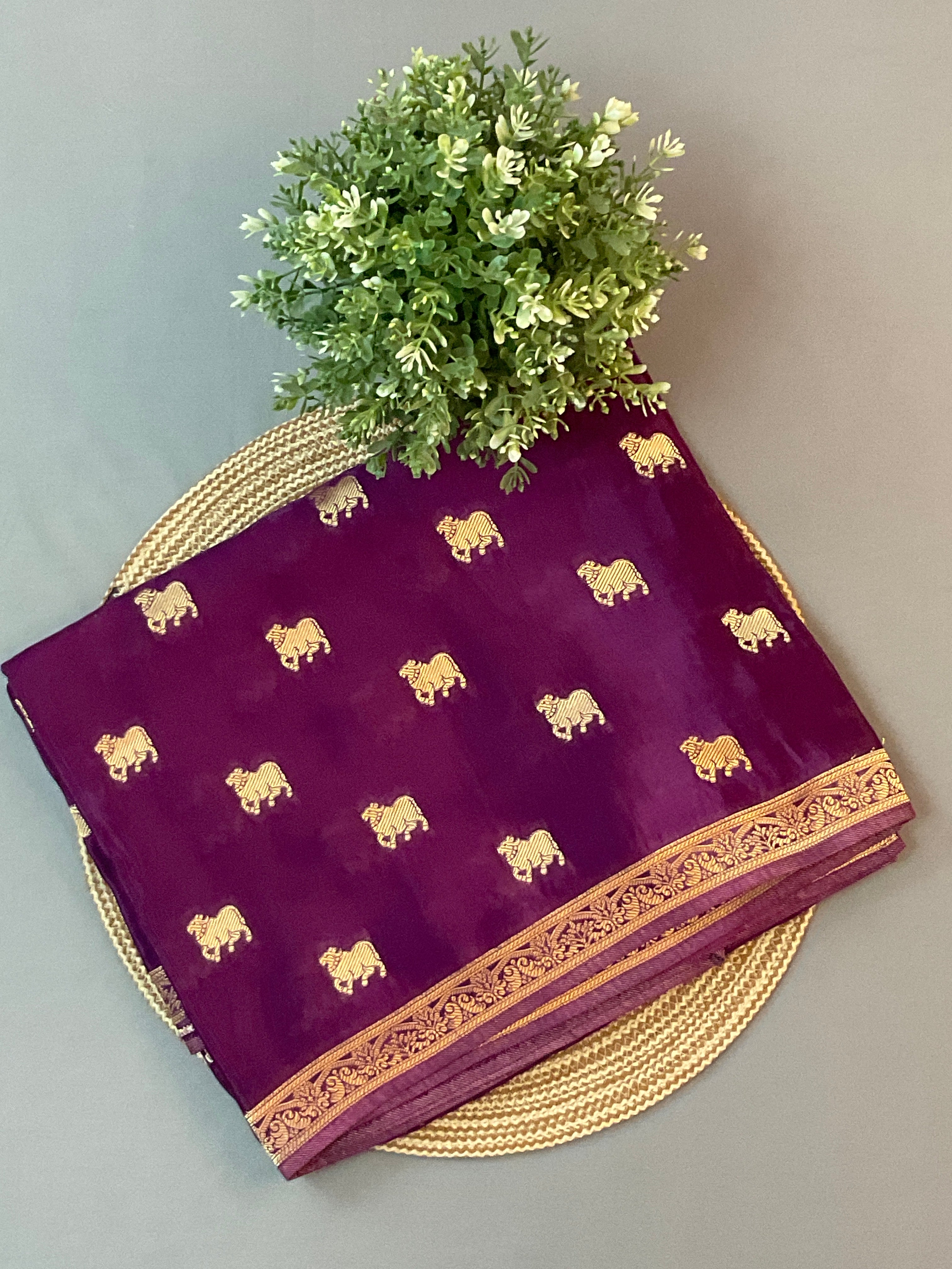 Purple Nizami Handloom Soft Silk Saree with Golden Pallu & Plain Blouse