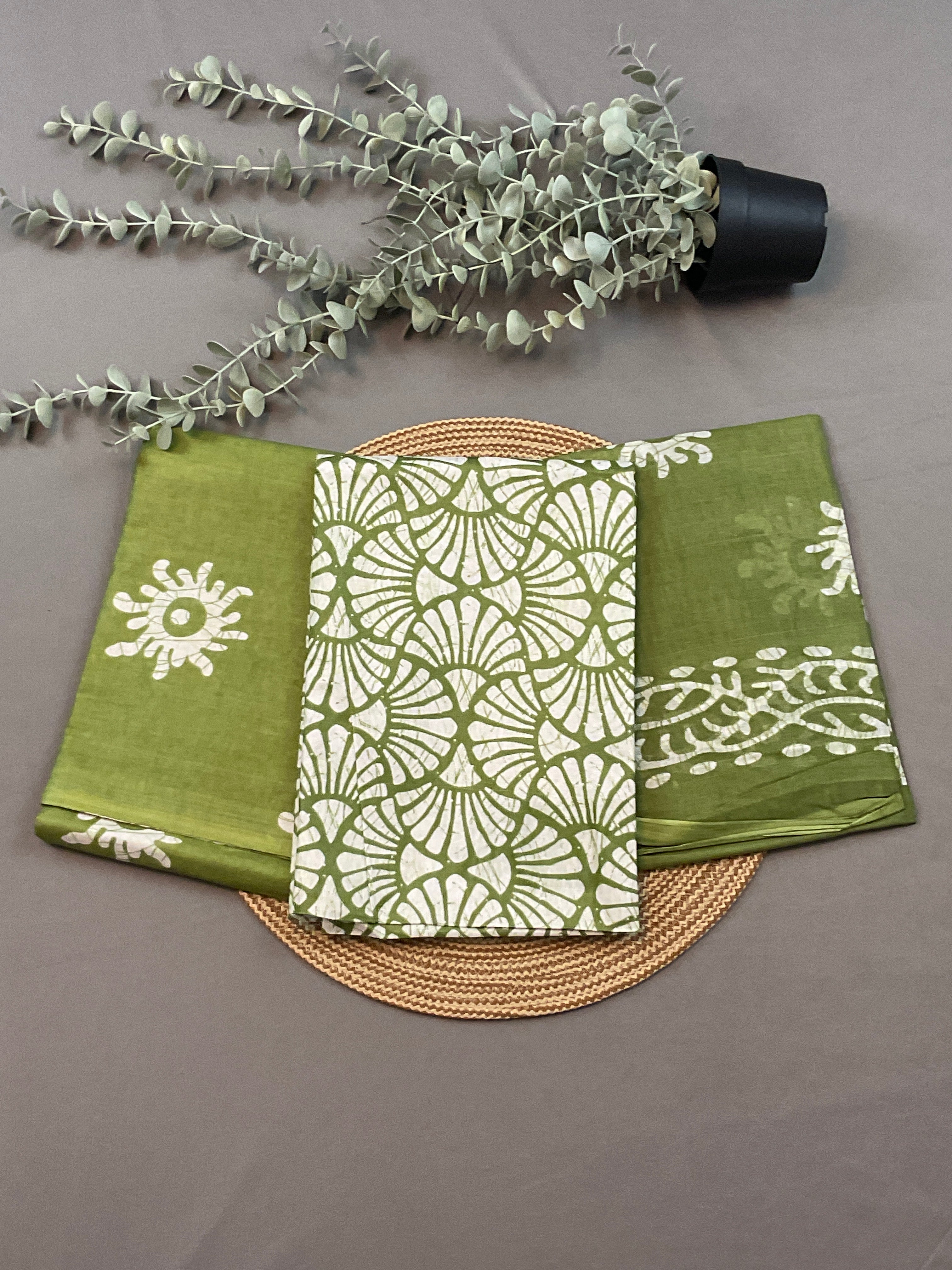 Green Hand Batik Print Cotton Dress Material – Unstitched 3-Piece Suit