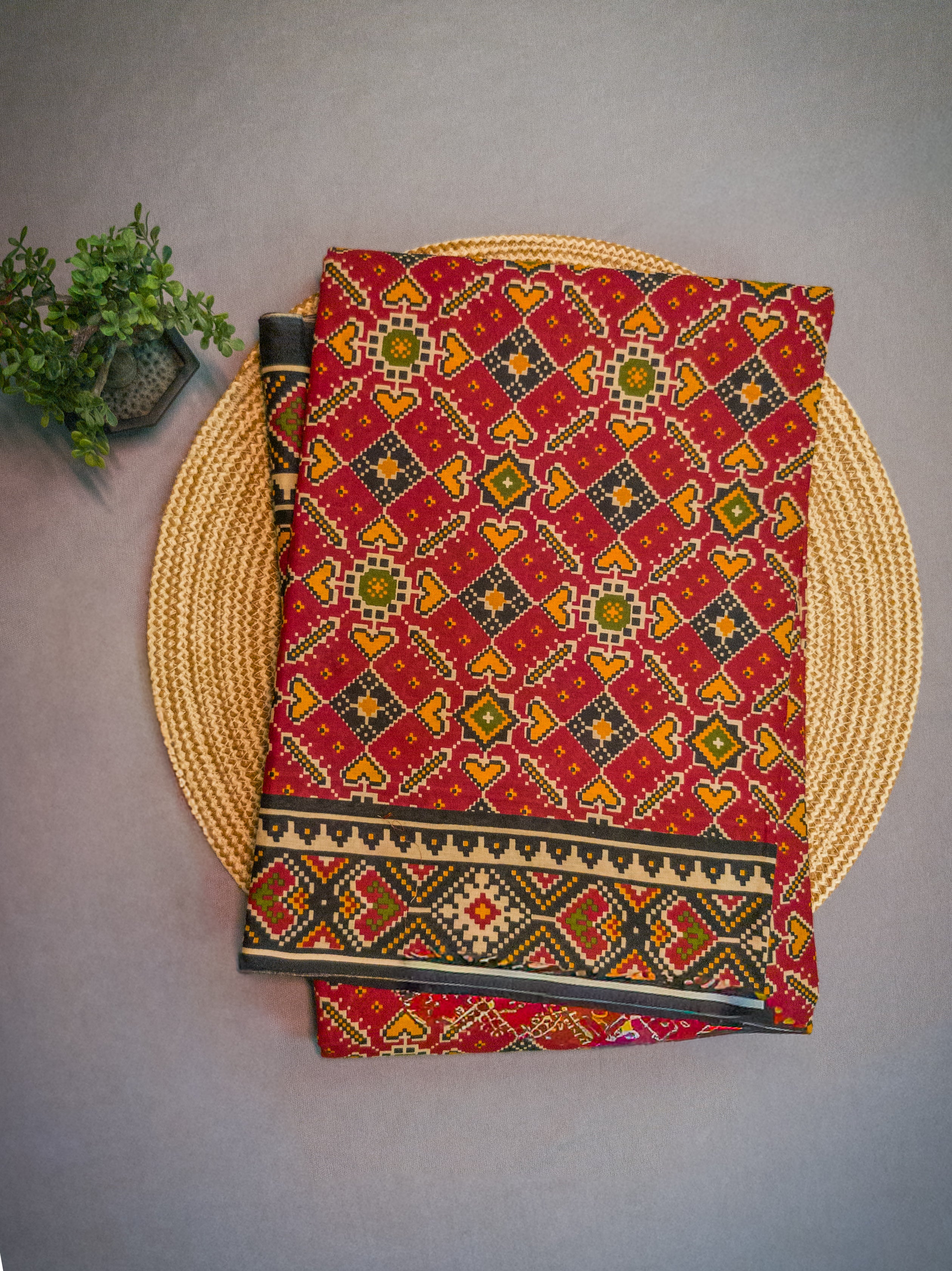 Red & Black Pochampally Ikat Cotton Saree