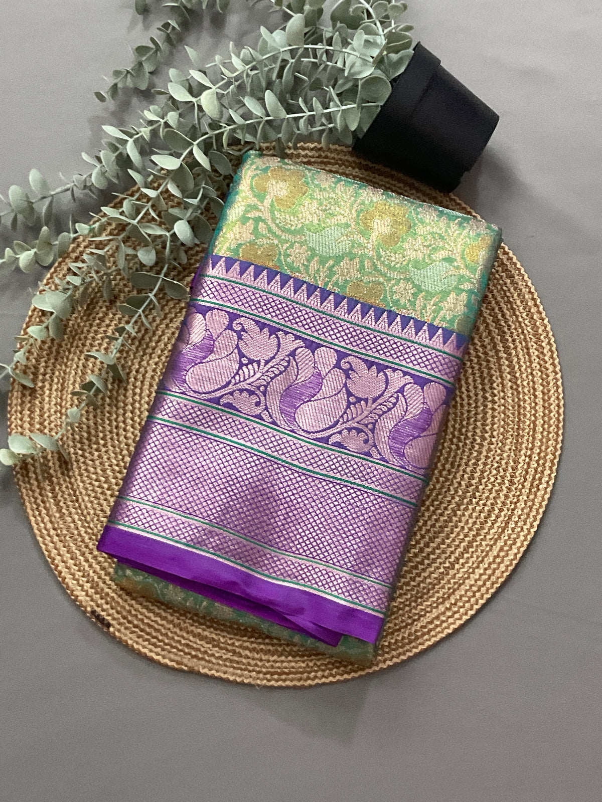 Green Kanchipuram Tissue Silk Saree – Contrast Big Border, Pallu & Blouse