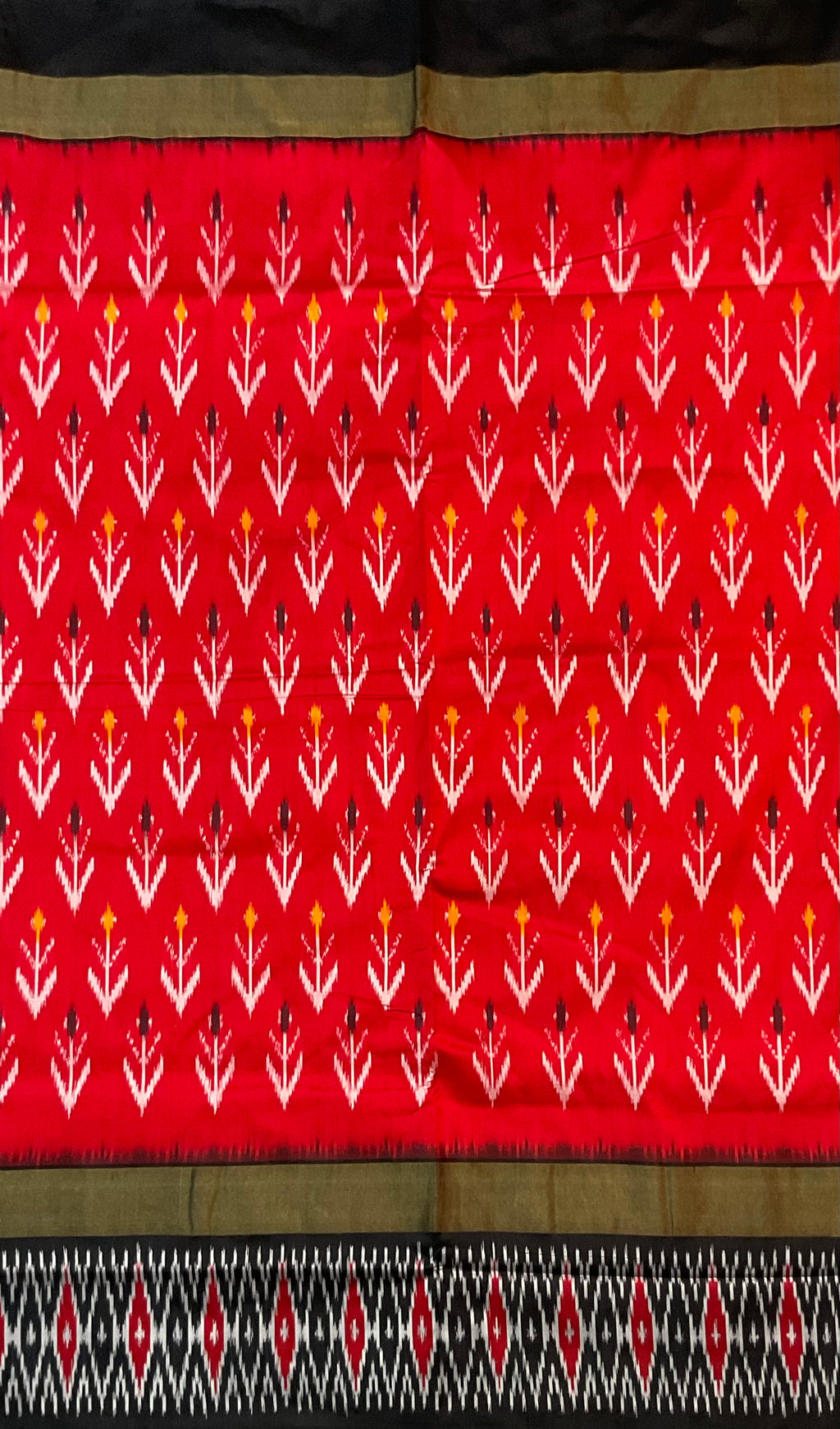 Red Pochampally Zari Silk Saree with Contrast Black Pallu & Plain Blouse