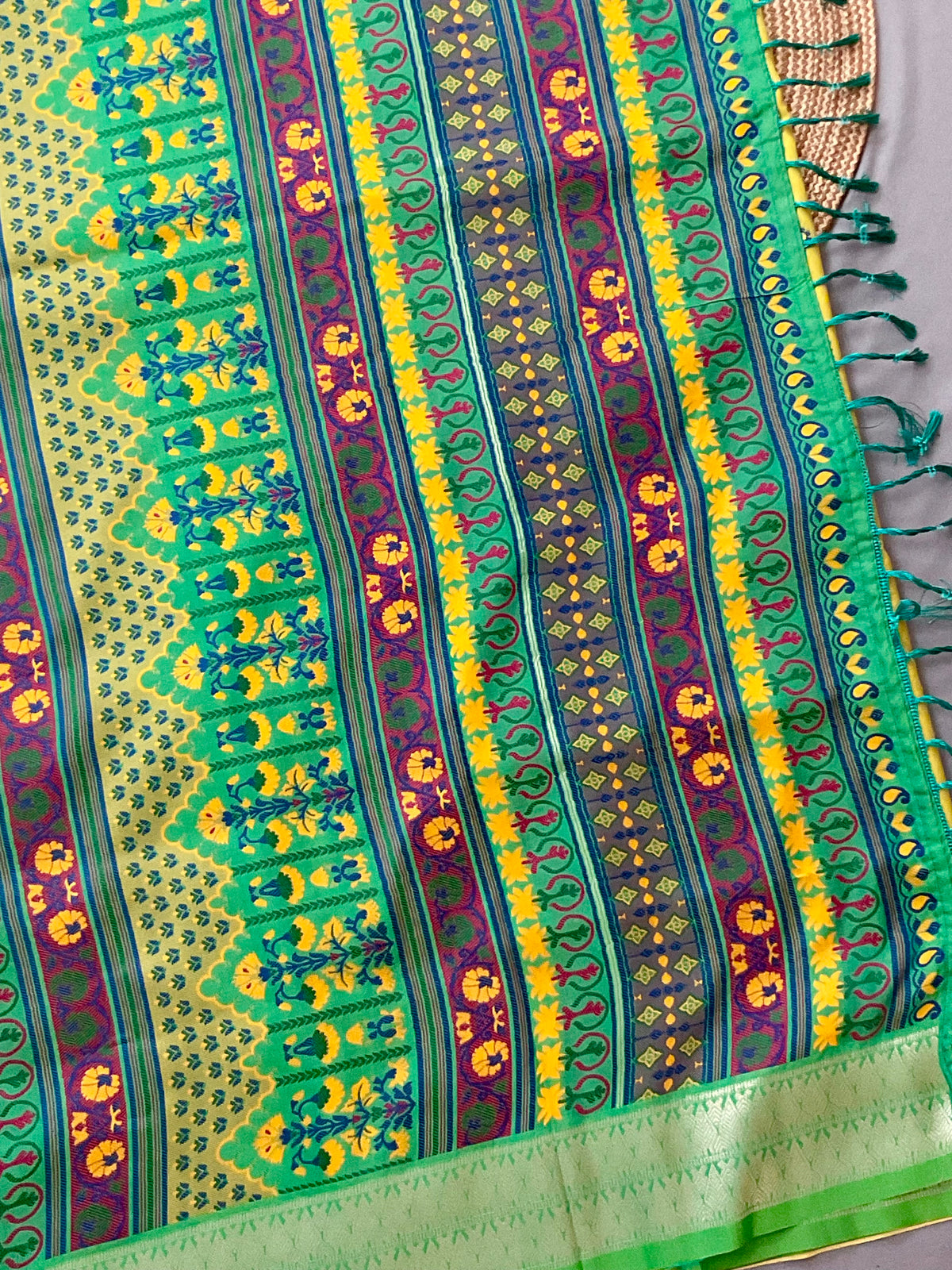 Vibrant Green Jamdani Silk Saree with Temple Border and Dark Green Pallu
