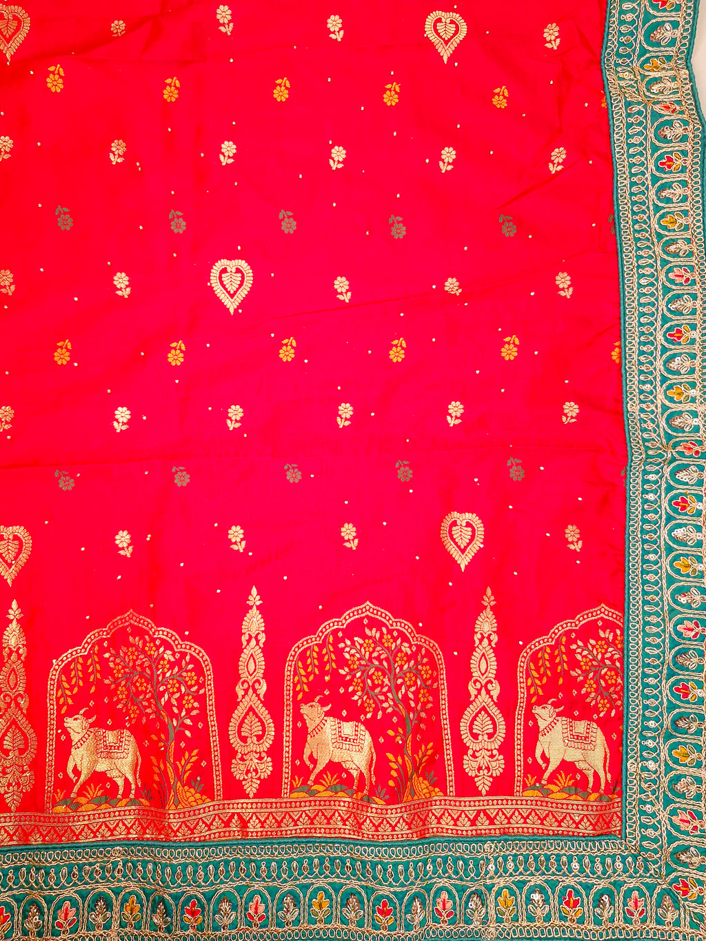 Emerald Green Handloom Banarasi Silk Lehenga with Contrast Red Silk Dupatta