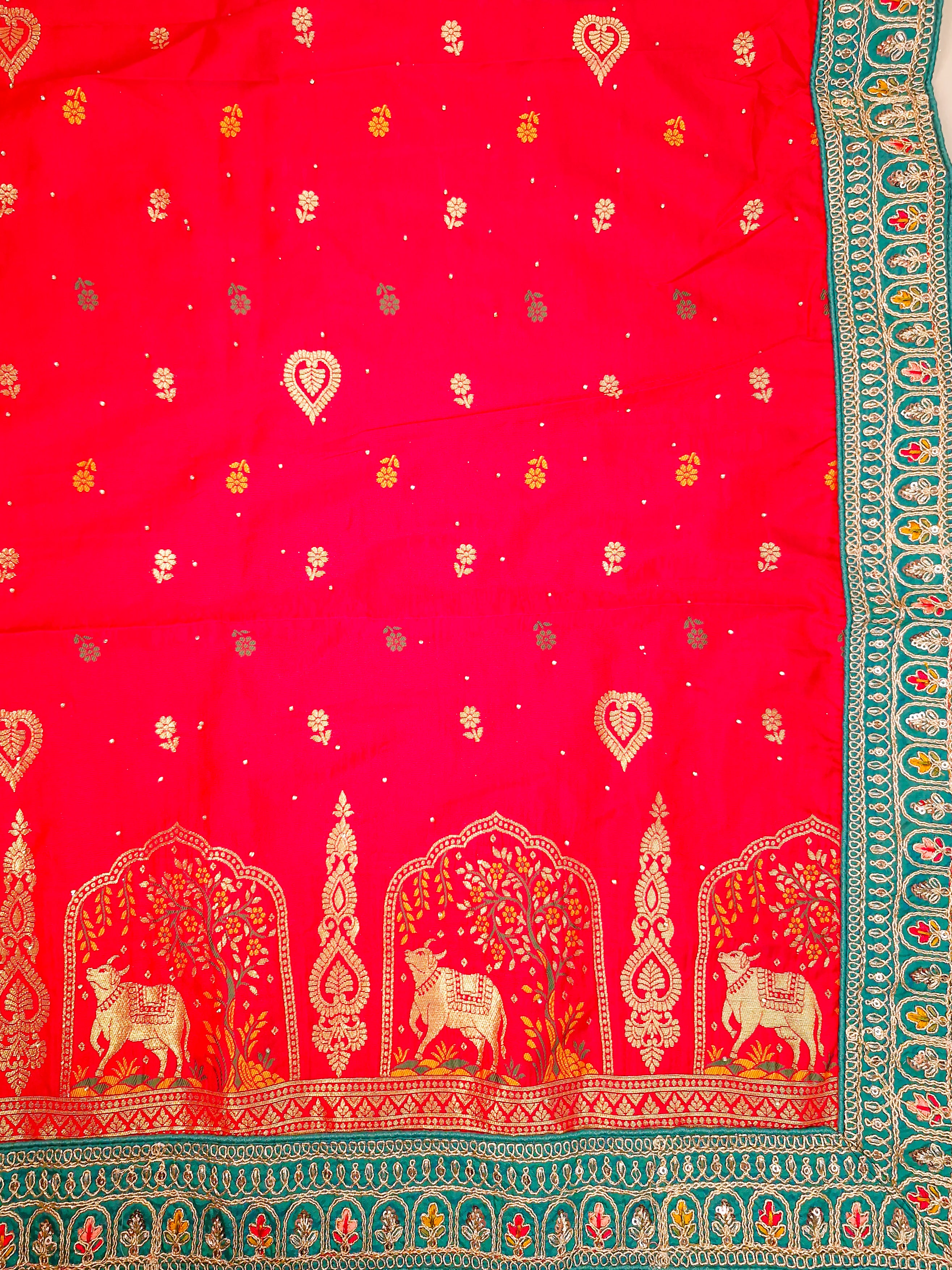 Emerald Green Handloom Banarasi Silk Lehenga with Contrast Red Silk Dupatta
