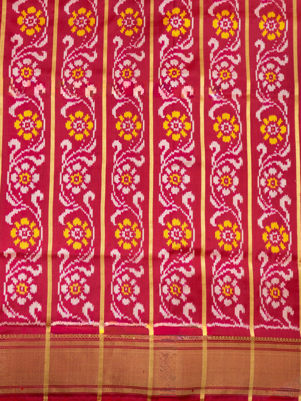 Deep Red Pochampally Ikat Silk Saree