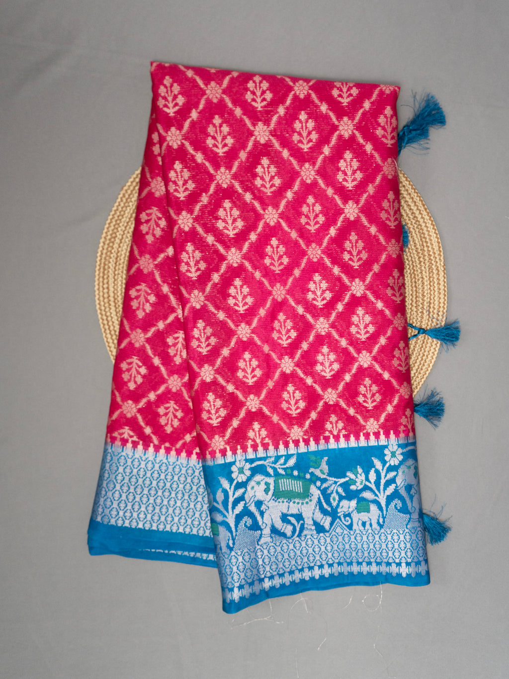 Gulabi Pink Pochampally Silk Saree
