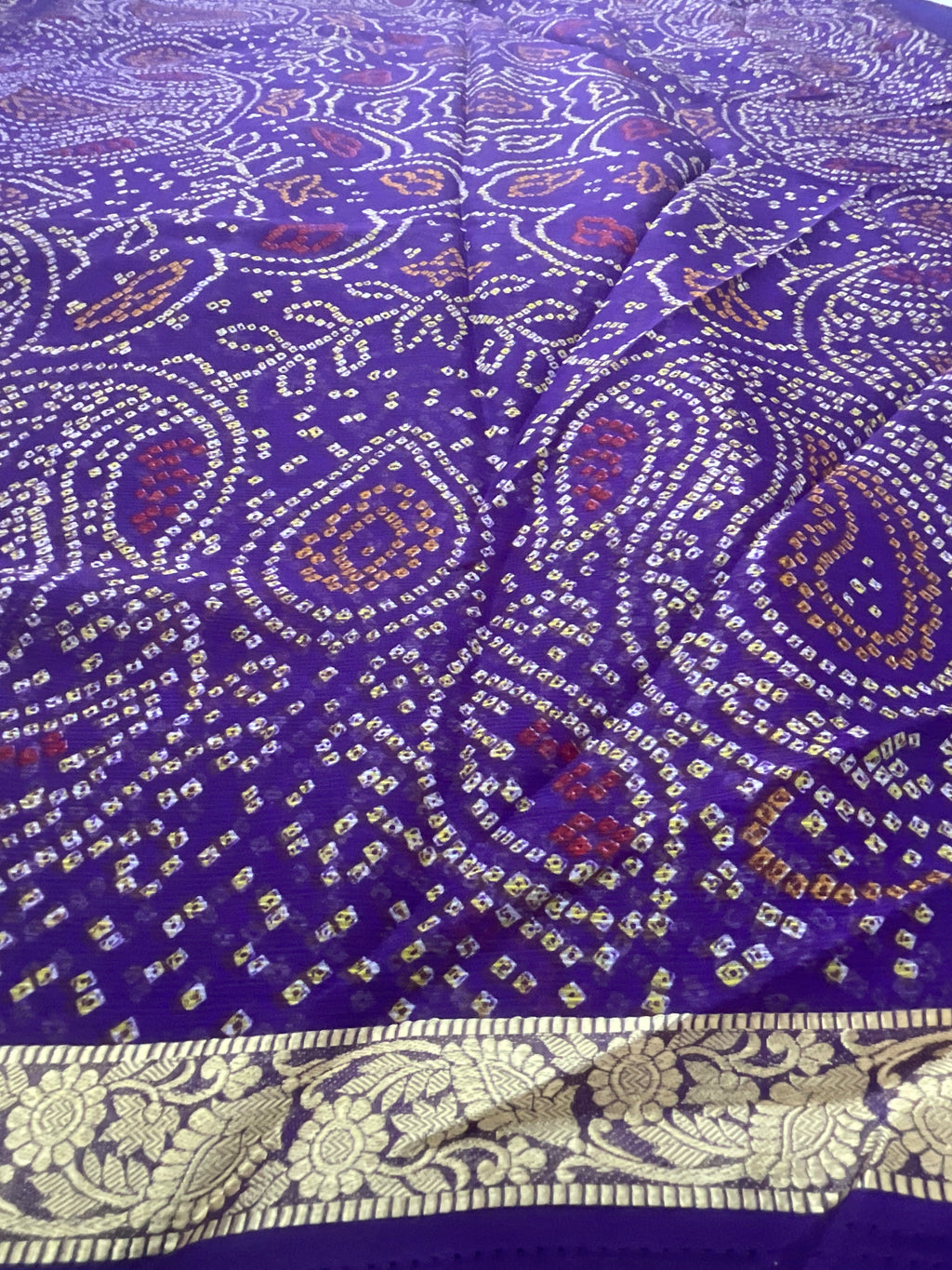 Bandini Printed Georgette Saree with Golden Weaving Border, Designer Pallu & Blouse – Purple