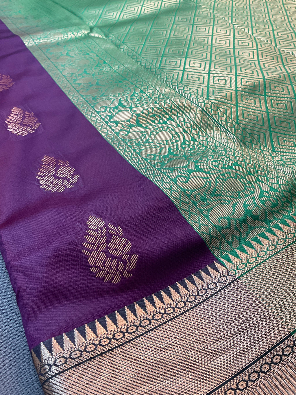 Kanchipuram Pattu Silk Saree in Purple with Contrast Pallu & Kanchi Border Blouse