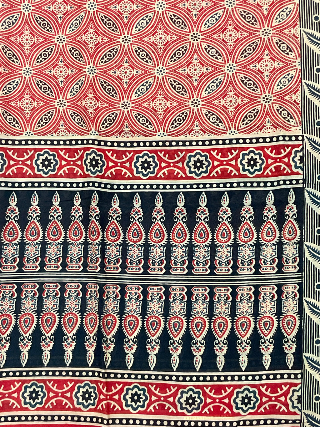 Kalamkari Amrakhand Print Multicolour Mul Cotton Saree | Separate Floral Blouse Piece