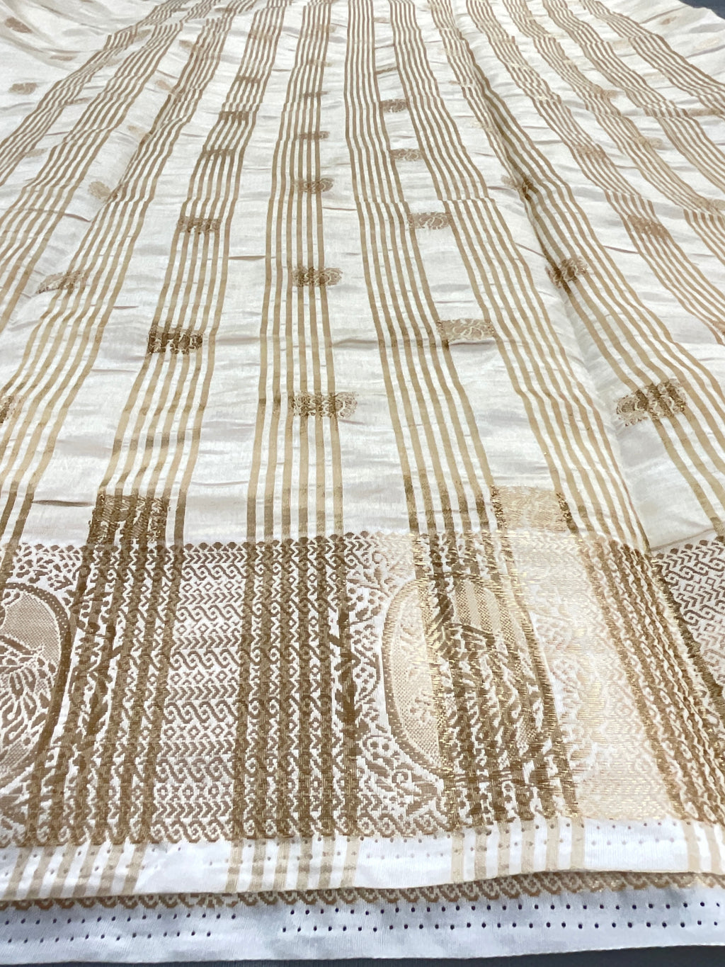 White and gold zari butti silk saree design 2