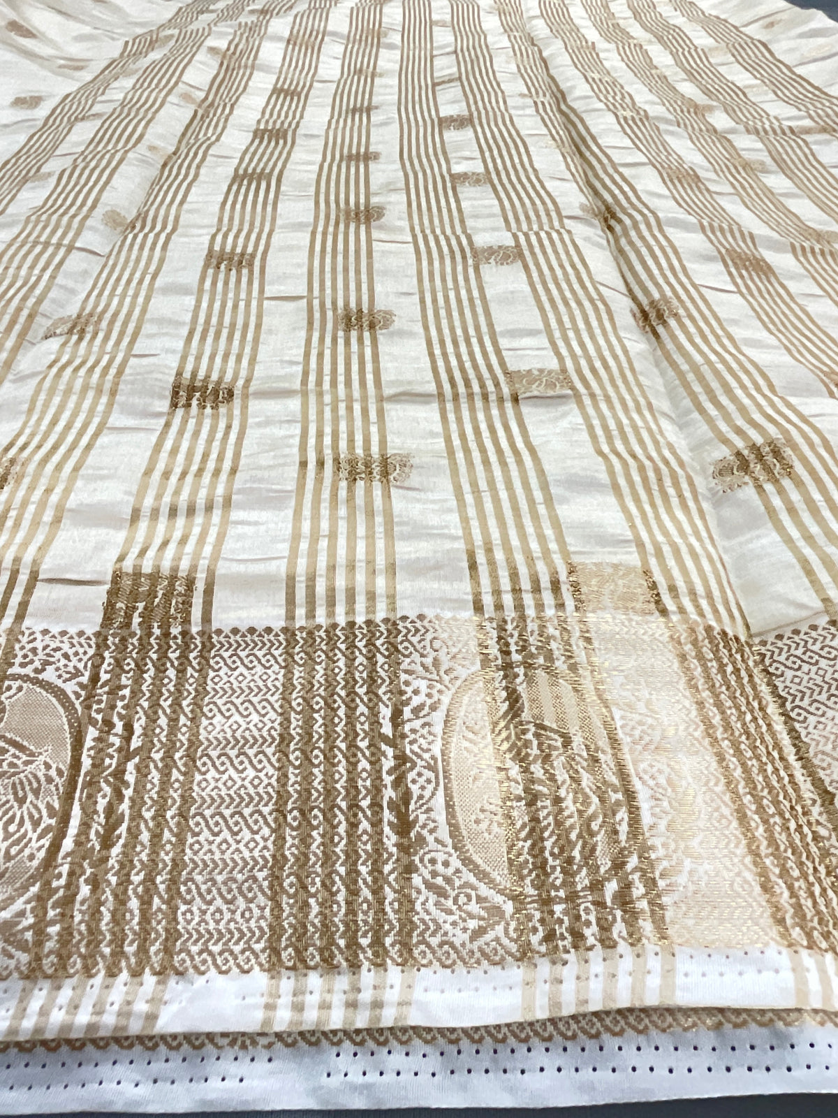 White and gold zari butti silk saree design 2
