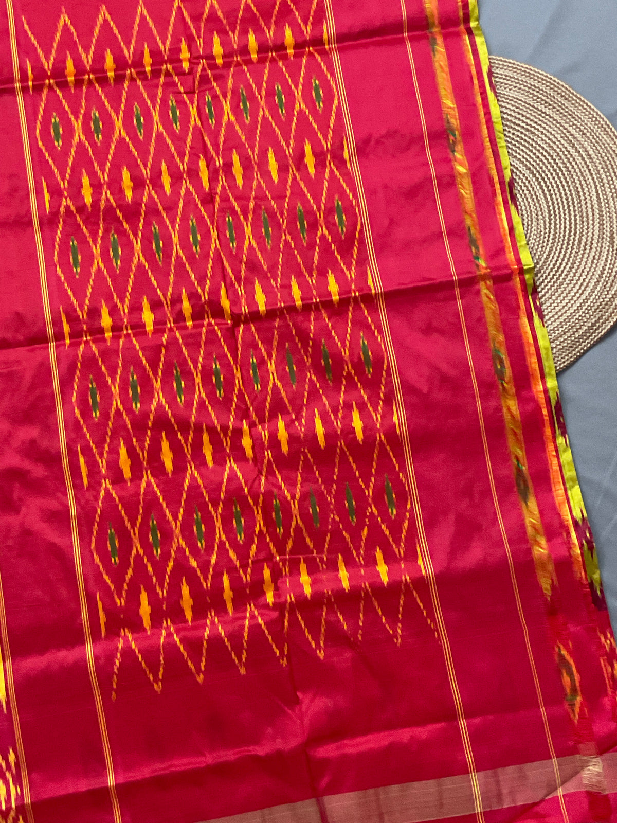 Green Pochampally Single Ikat Silk Saree — Red Patola Border & Pallu