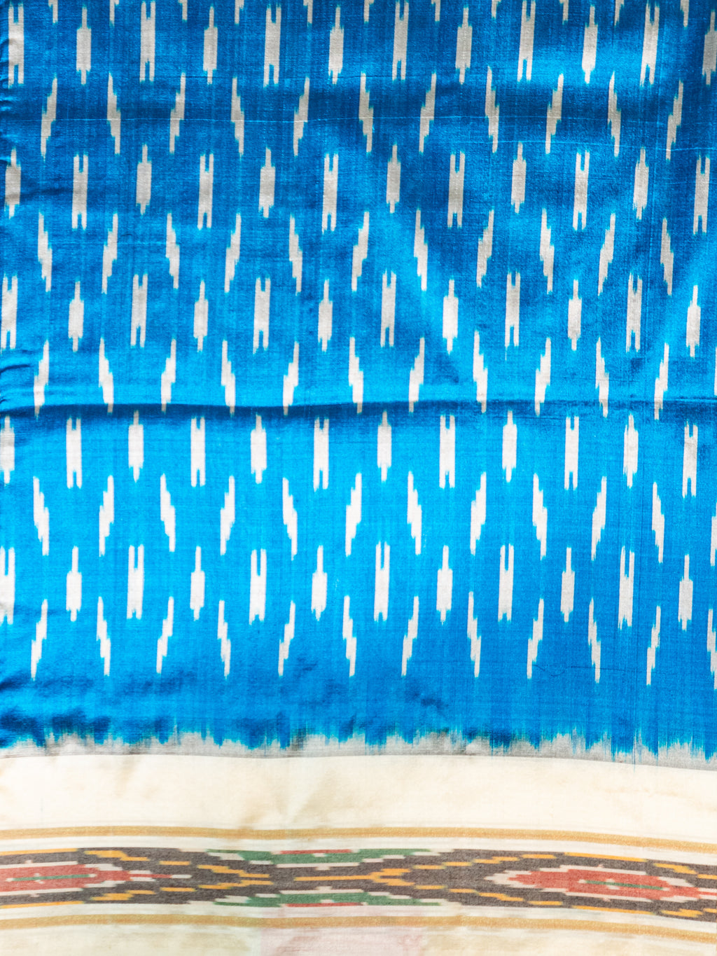 Royal Blue Pochampally Single Ikat Silk Saree — White Patola Border & Pallu (Without Blouse)