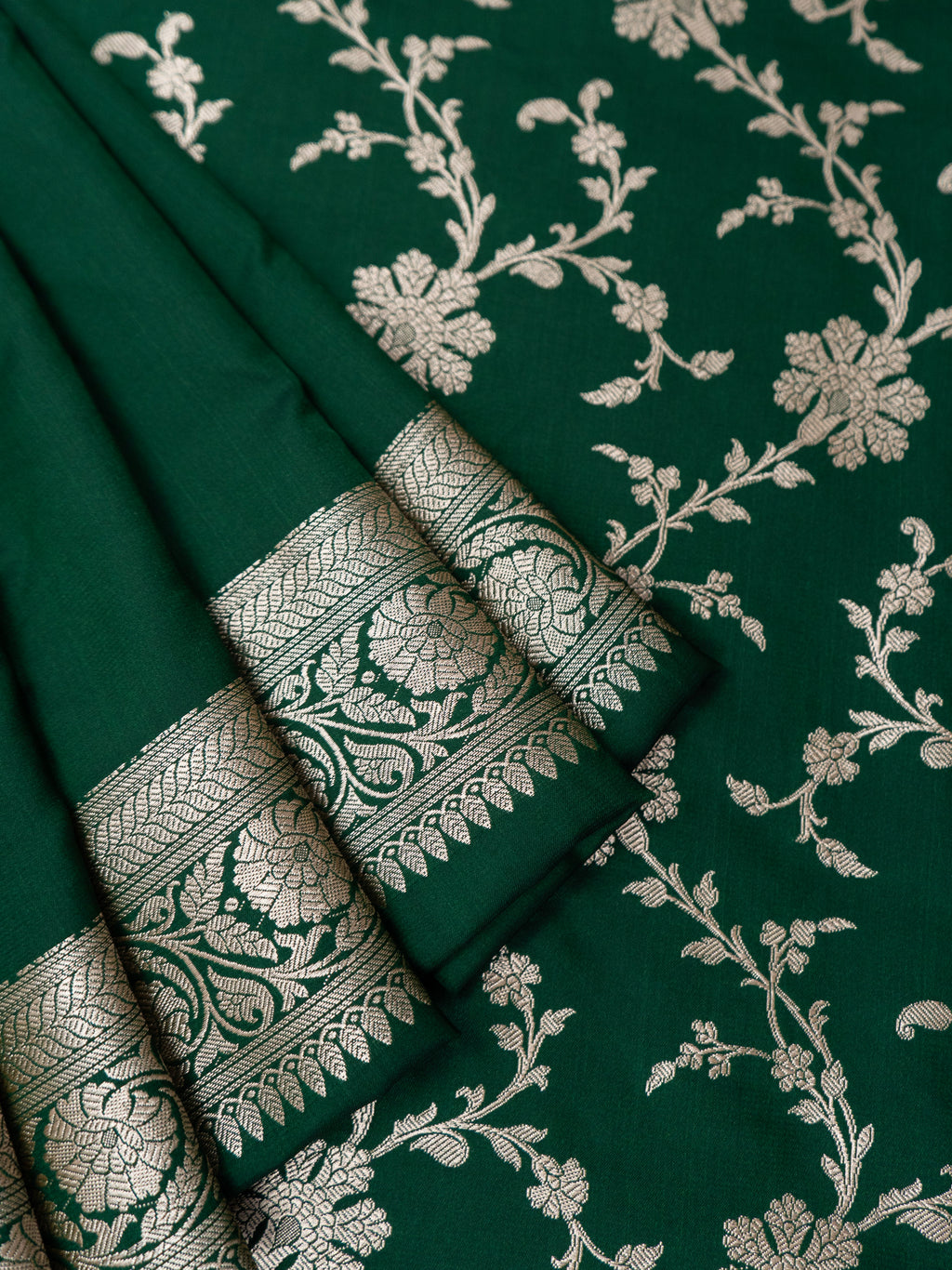 Pure Banarasi Katan Silk Saree in Deep Bottle Green with Multicolor Floral Zari & Grand Zari Pallu