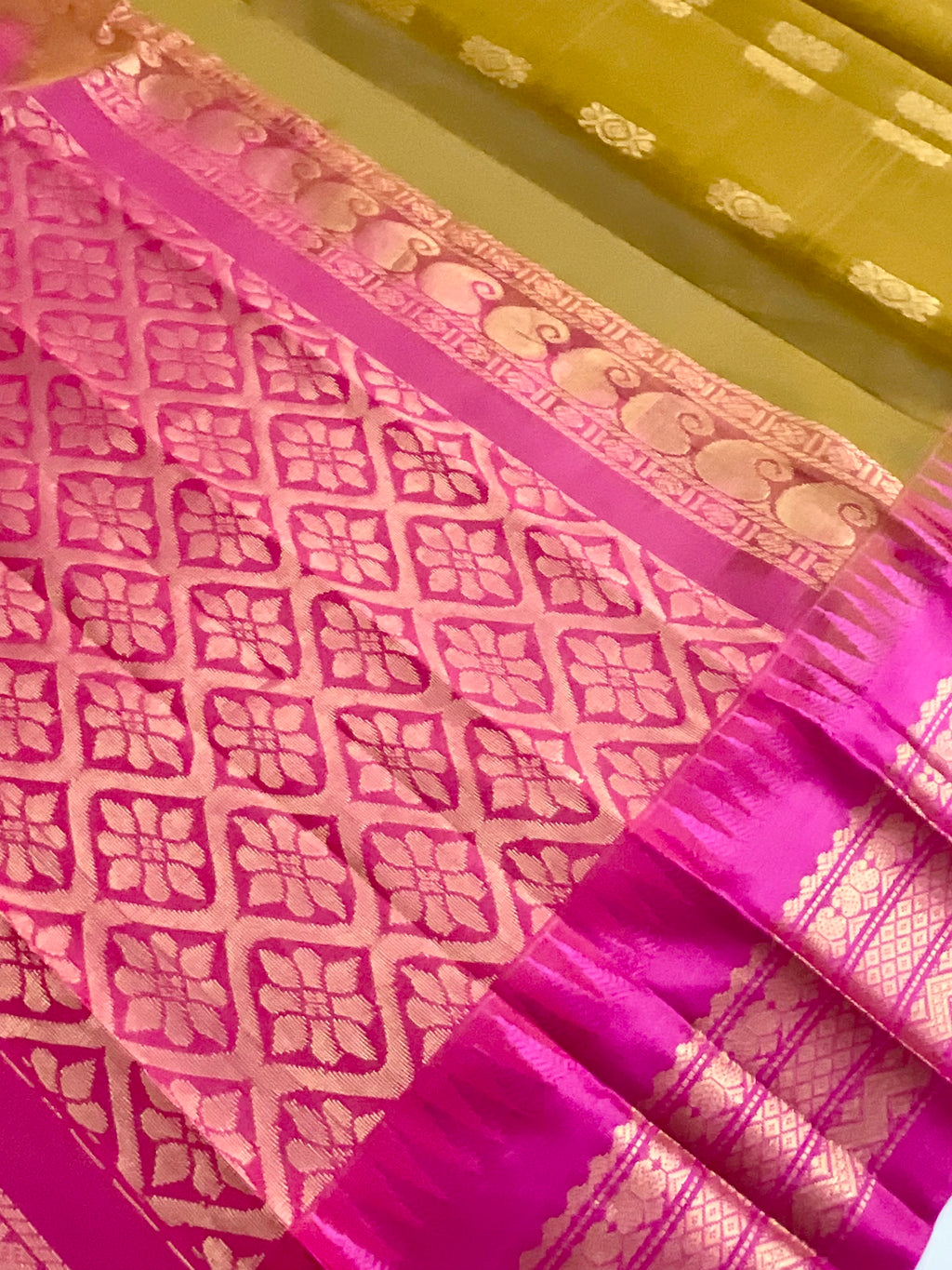 Mehendi green sico body with zari buttis, handloom Gadwal saree