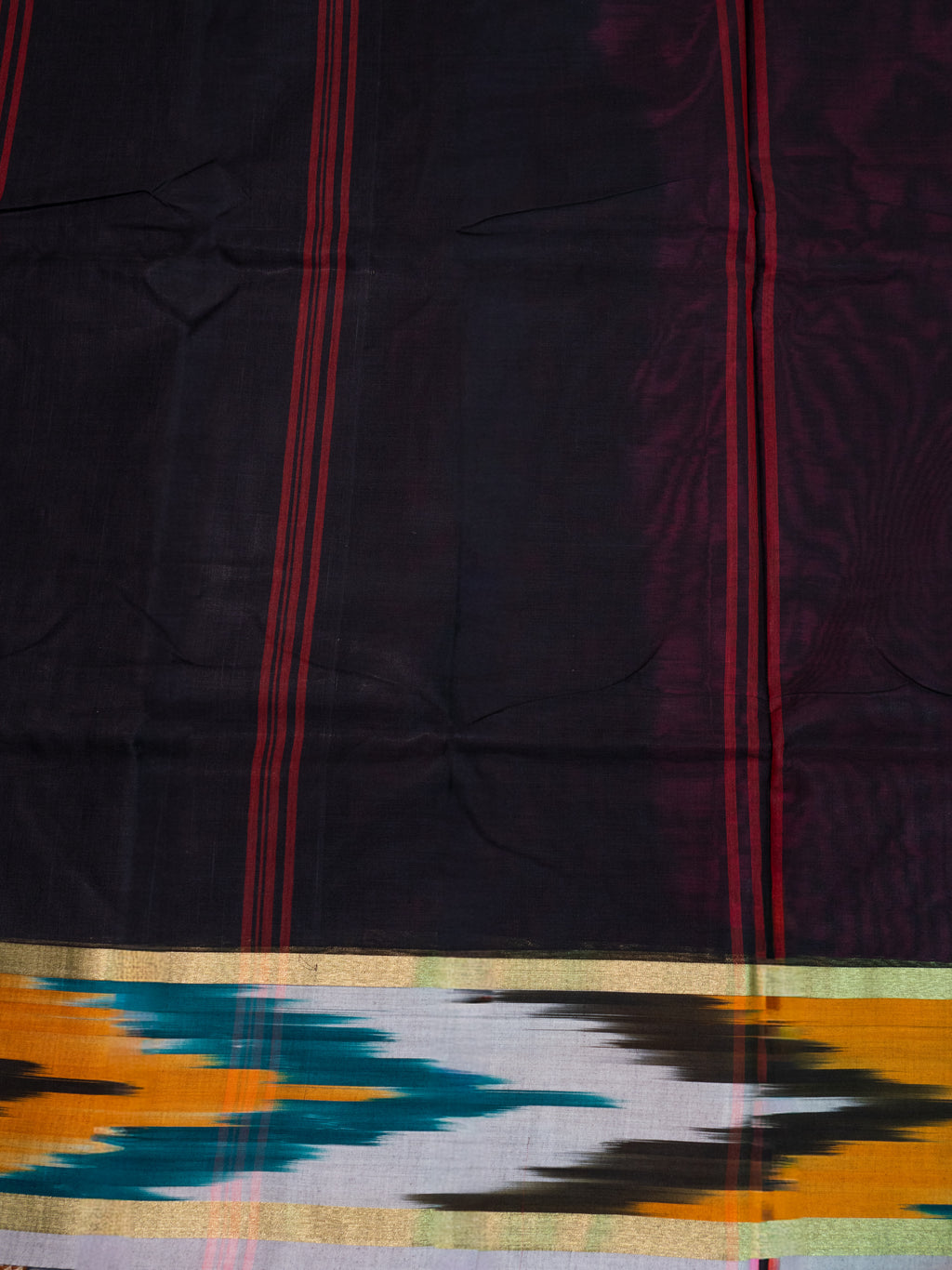 Deep Magenta Pochampally Ikat Cotton Saree with Zari Border