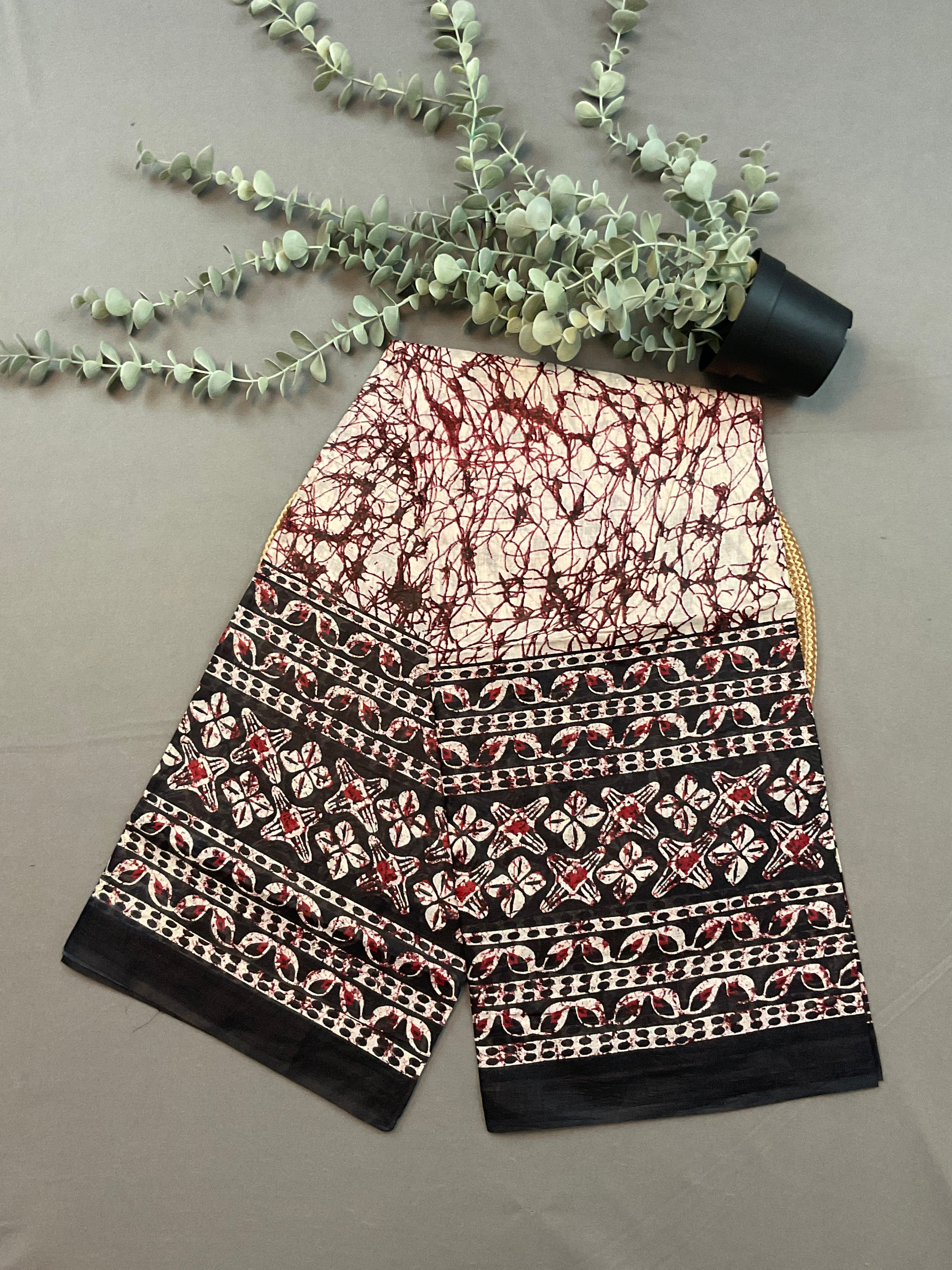 Black & Red Multicolour Kalamkari Pure Cotton Printed Dress Material – Unstitched 3-Piece Suit
