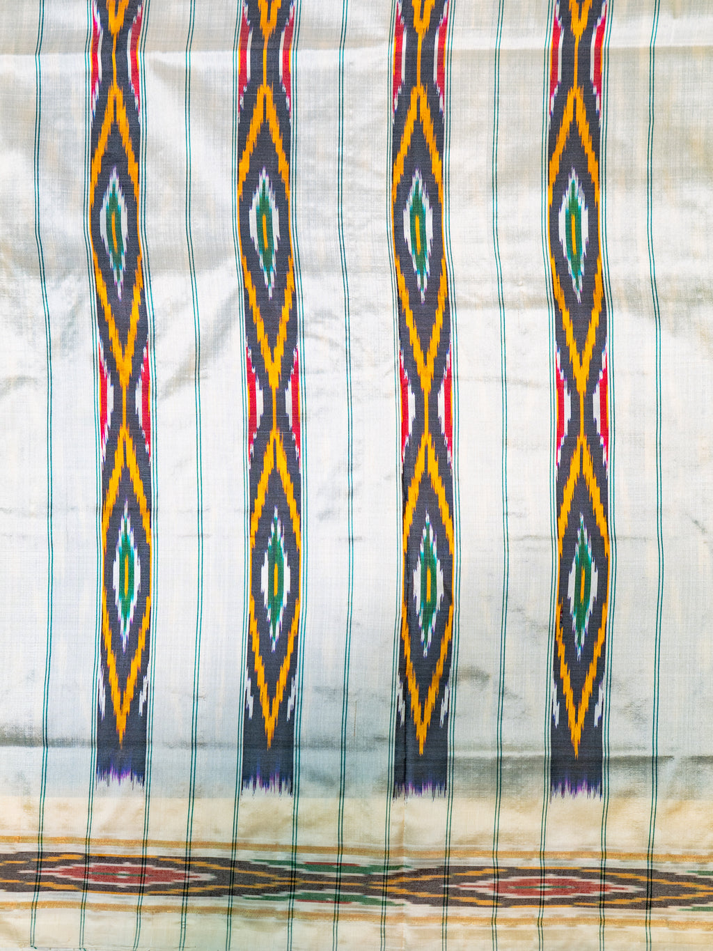 Royal Blue Pochampally Single Ikat Silk Saree — White Patola Border & Pallu (Without Blouse)