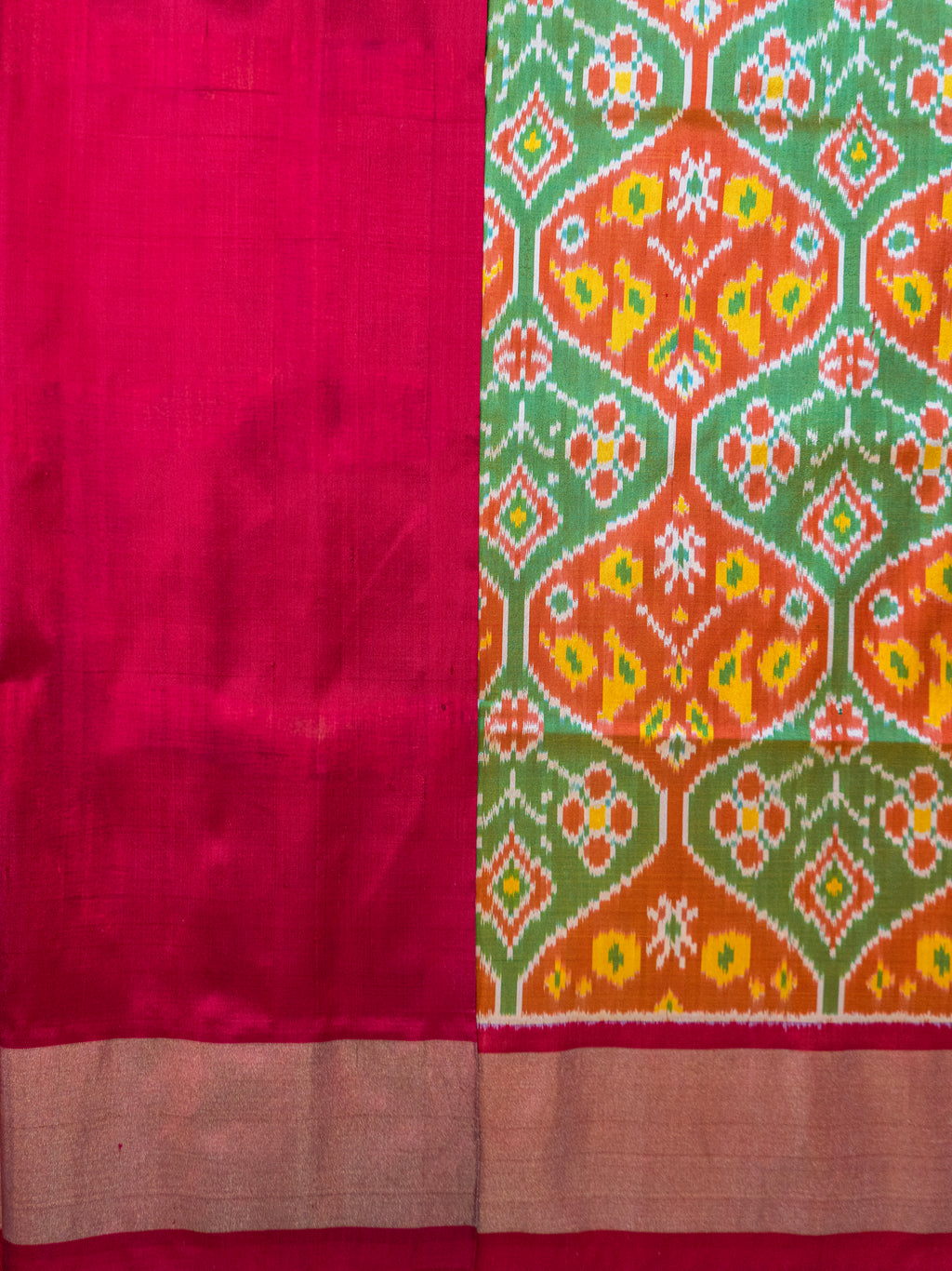 Green Pochampally Ikat Silk Saree