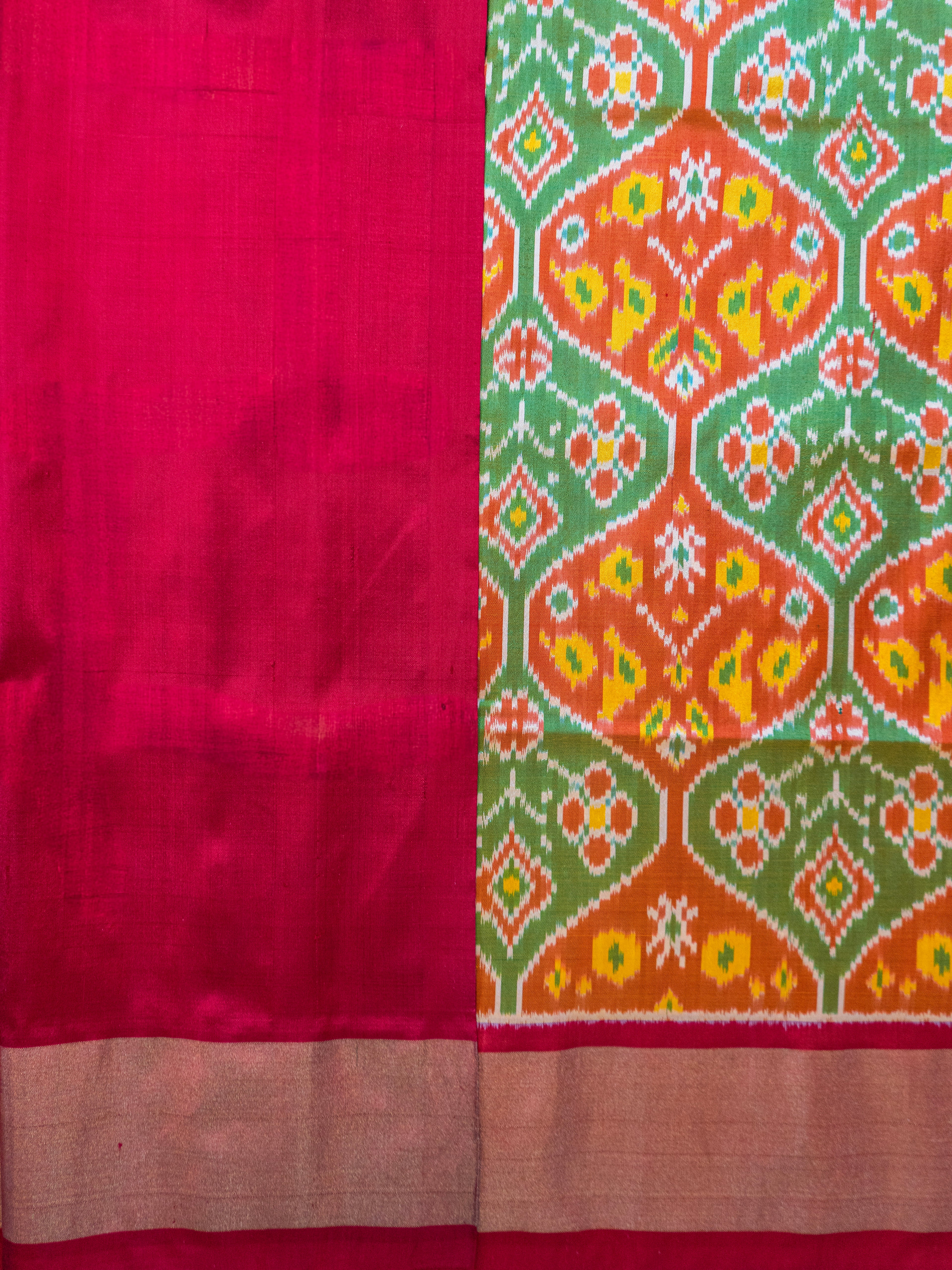 Green Pochampally Ikat Silk Saree