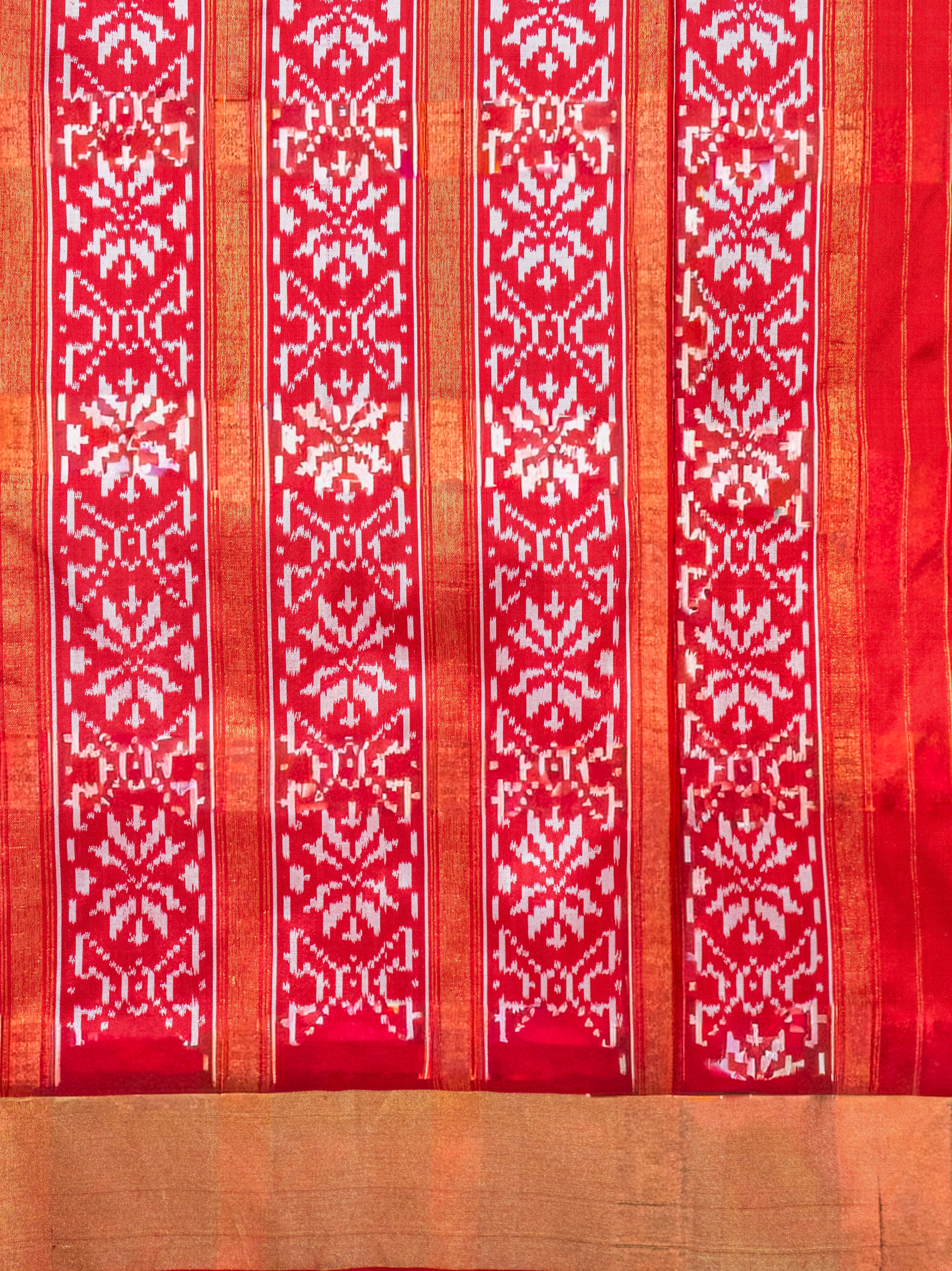 Green Pochampally Ikat Silk Saree