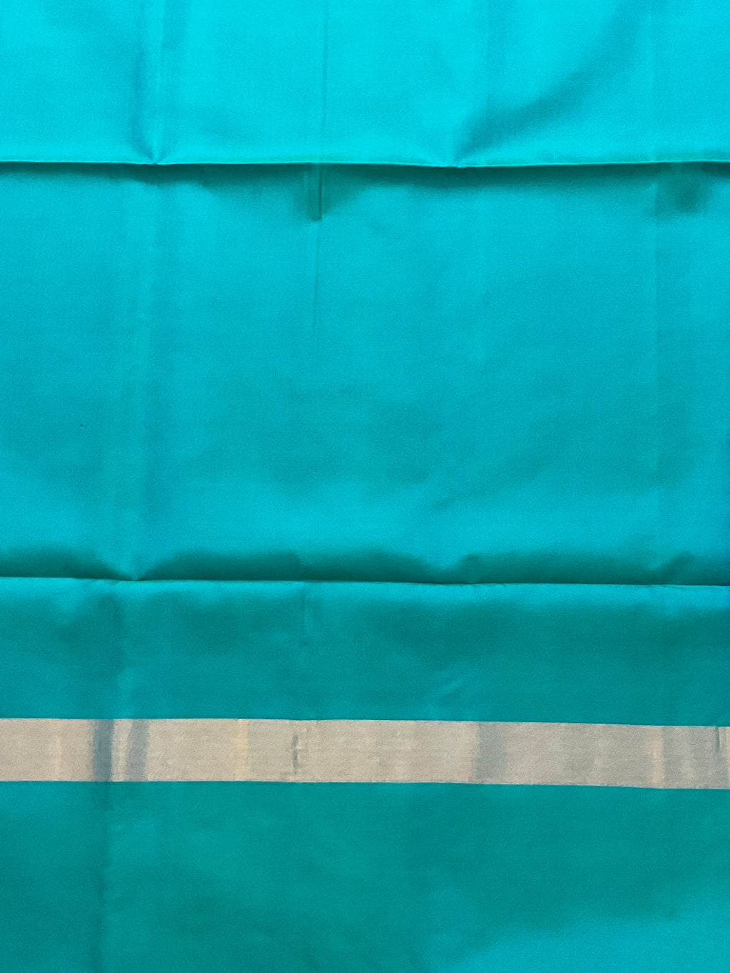 Royal Blue Pochampally Handwoven Ikat Silk Saree with Turquoise Blue-Green Contrast Pallu & Plain Blouse