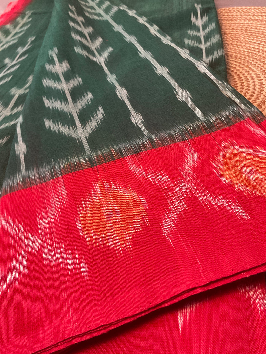 Green & Red Pochampally Ikat Handloom Cotton Saree with Contrast Pallu – Without Blouse (Design 2)