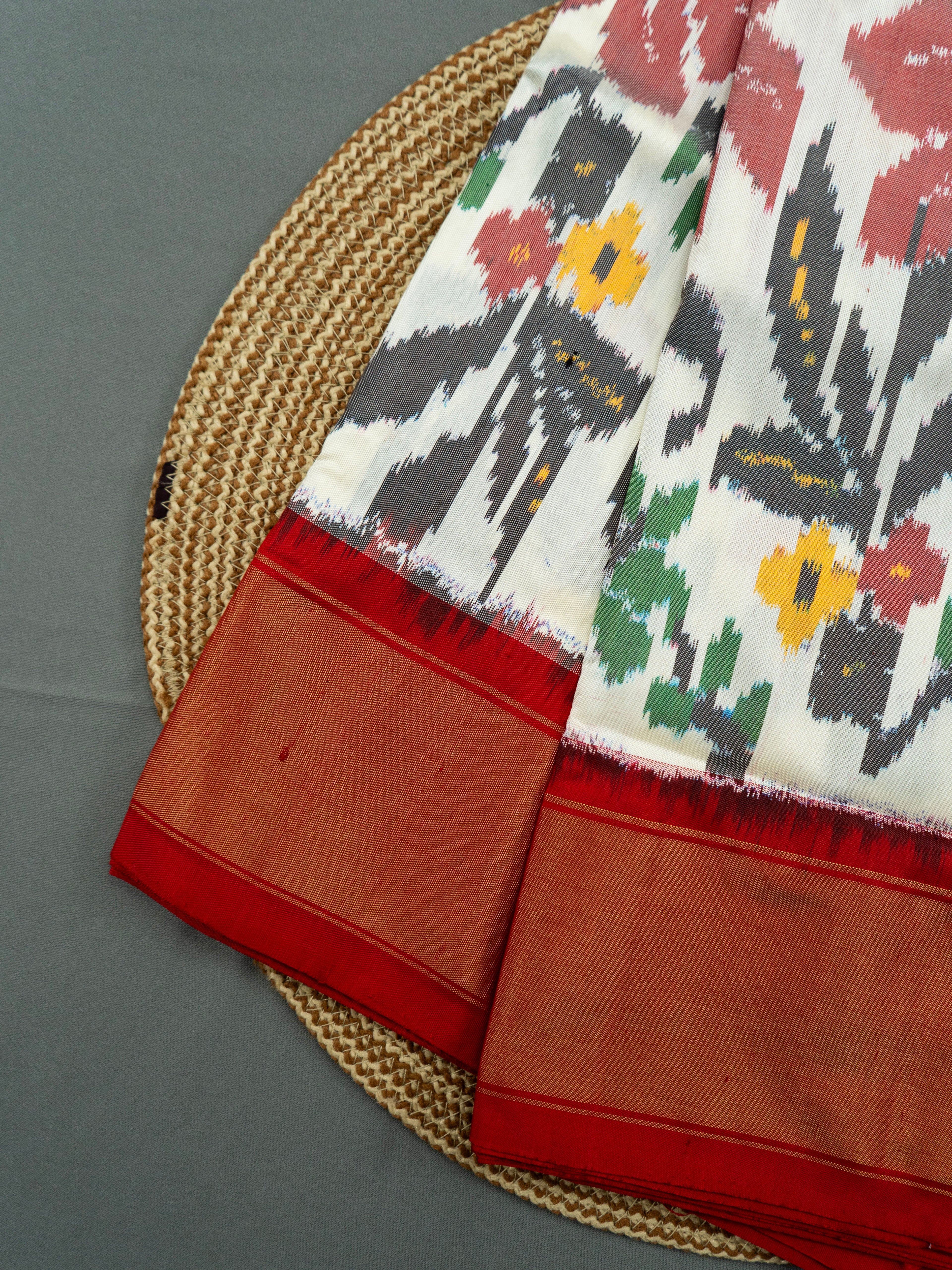 White Pochampally Floral Ikat Saree
