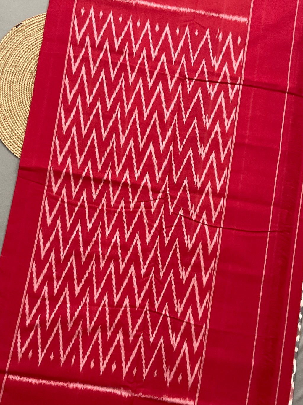 White Pochampally Handloom Cotton Saree – Ikkat Border with Black Blouse