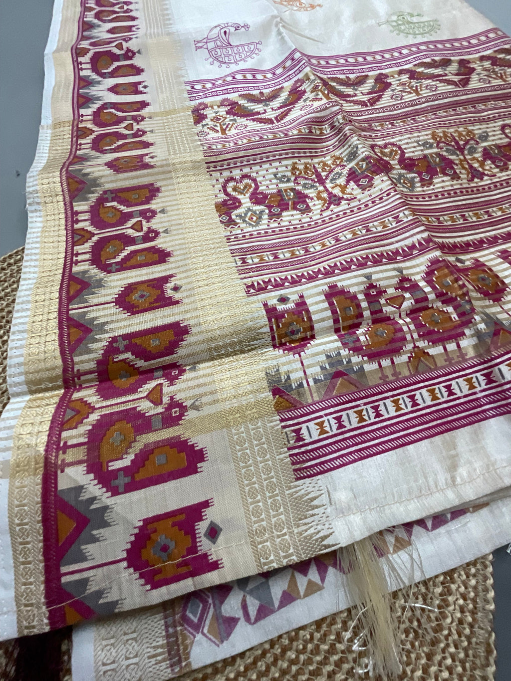 White & Gold Handloom Cotton Silk Saree with Pink Pochampally Weaving — Zari Pallu & Blouse Piece