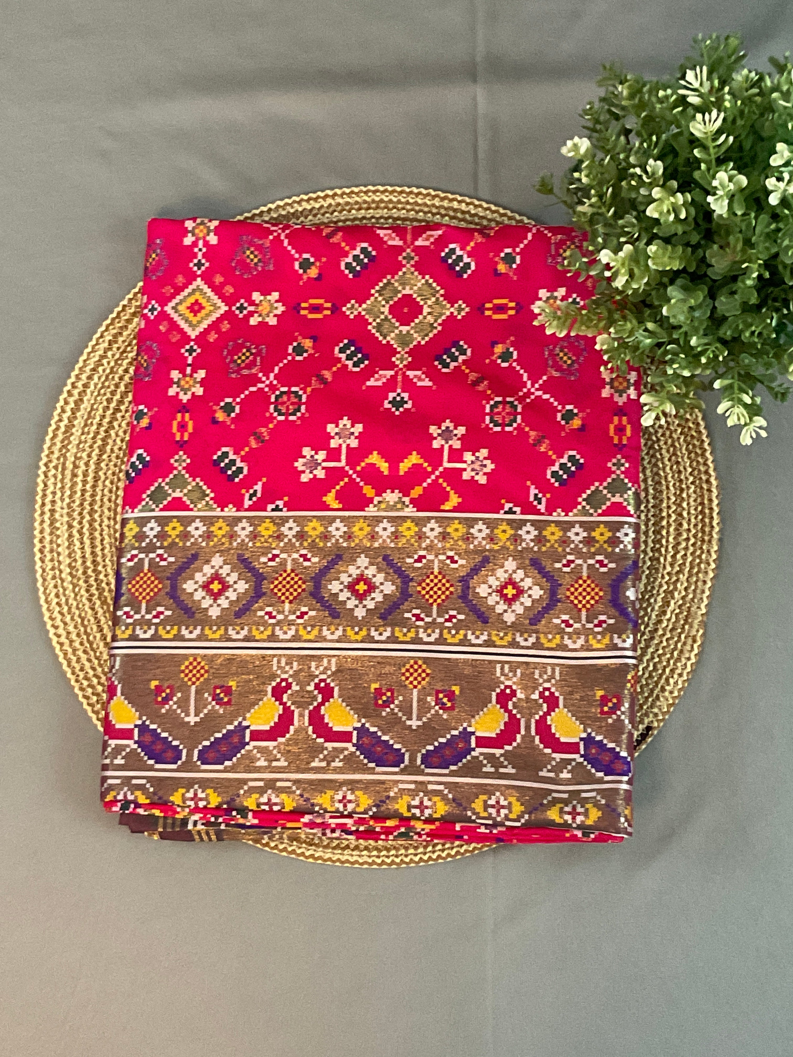 Rani Pink Pochampally Patola Saree