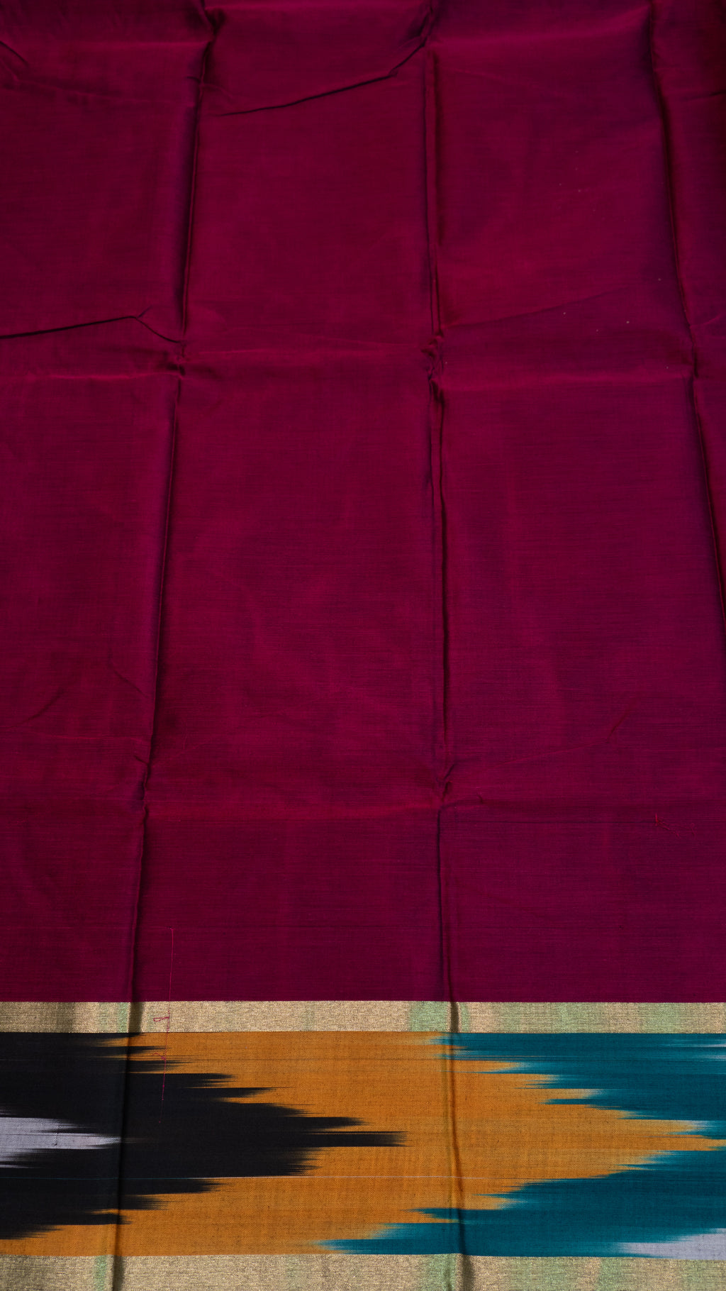 Deep Magenta Pochampally Ikat Cotton Saree with Zari Border