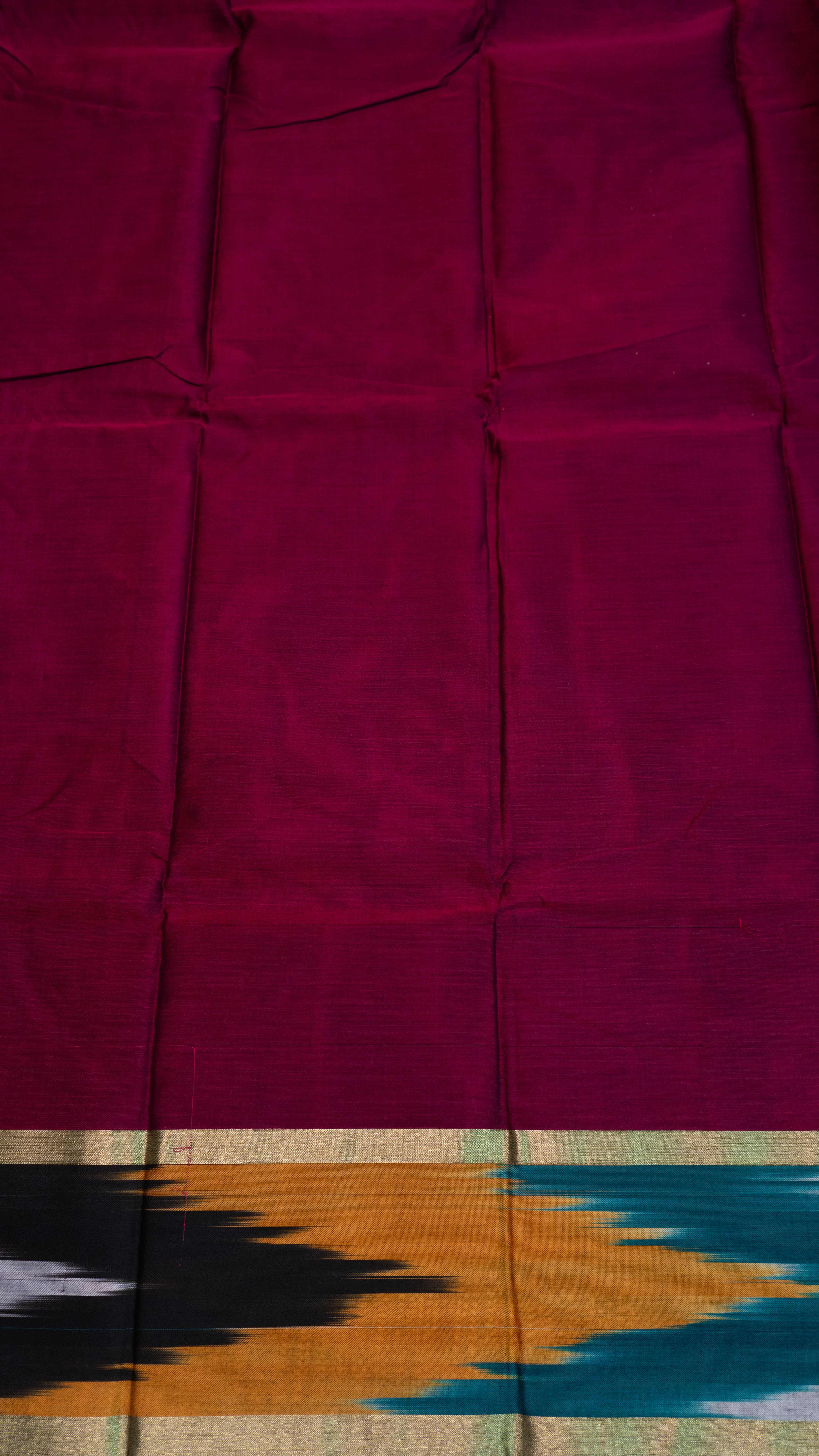Deep Magenta Pochampally Ikat Cotton Saree with Zari Border