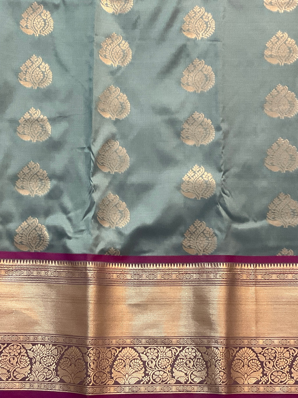 Kanchipuram Pattu Silk Saree in Grey with Contrast Pallu & Kanchi Border Blouse