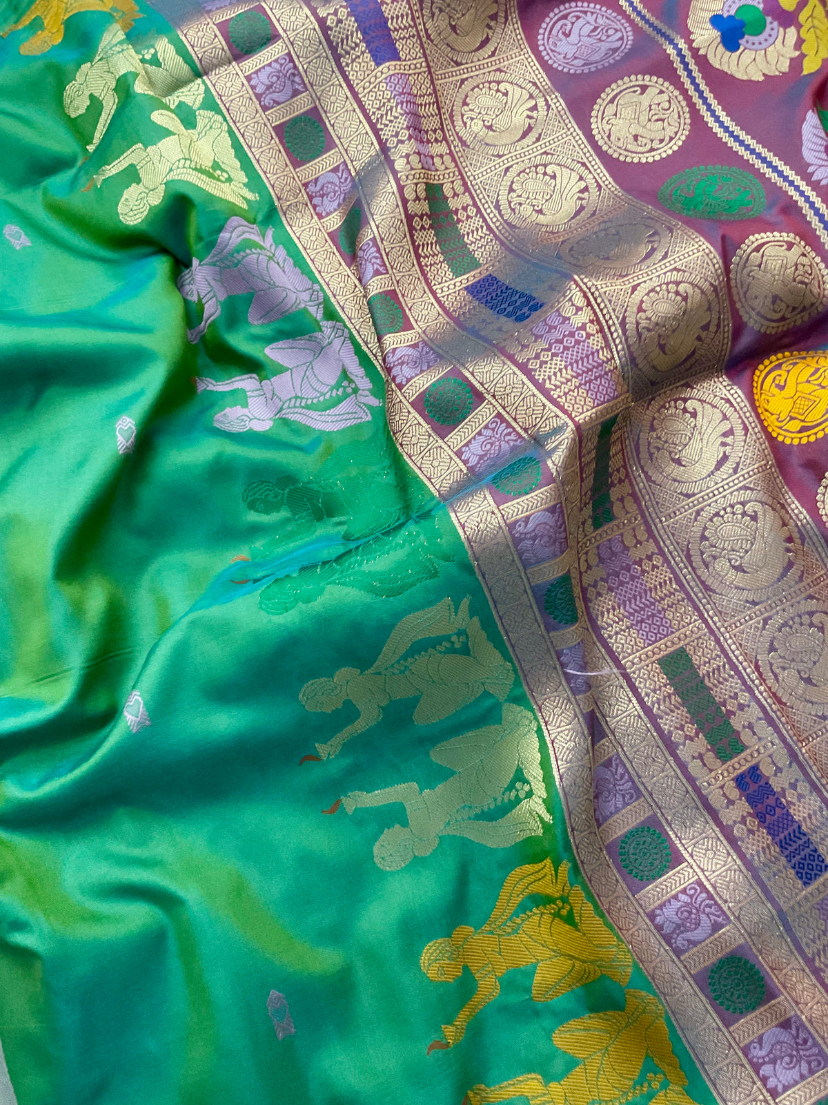Vibrant Green Jamdani Silk Saree with Temple Border and Magenta Pallu