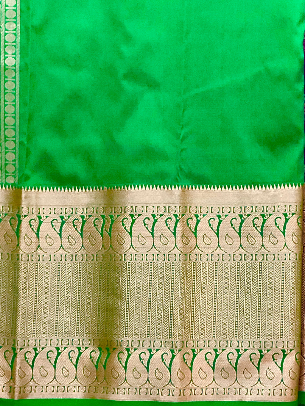 Kanchipuram Pattu Silk Saree in Purple with Contrast Pallu & Kanchi Border Blouse