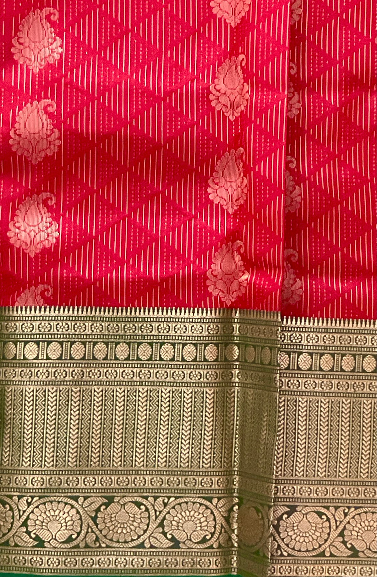 Red Kanchipuram Silk Saree – Green Heavy Border and contrast pallu  with Blouse