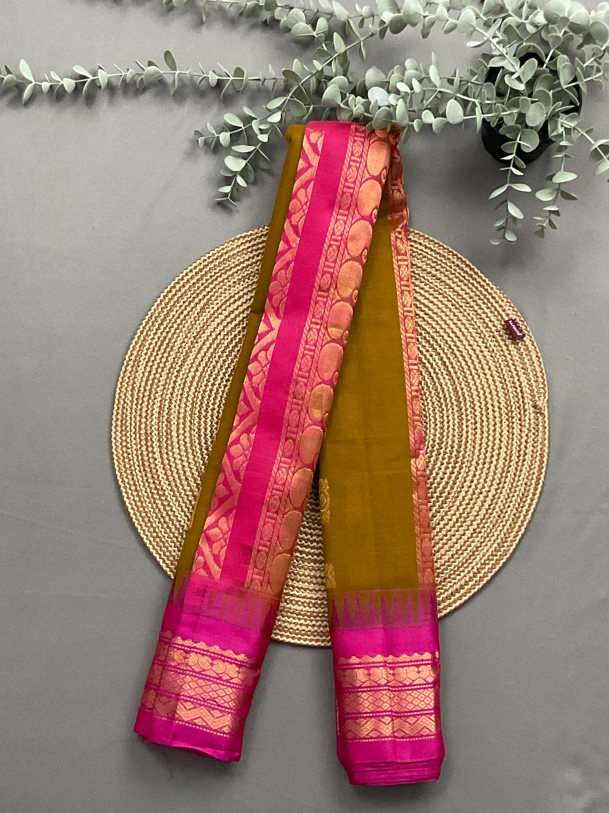 Mehendi green sico Gadwal silk saree with pink zari border and pallu from Sri Manisha Sarees