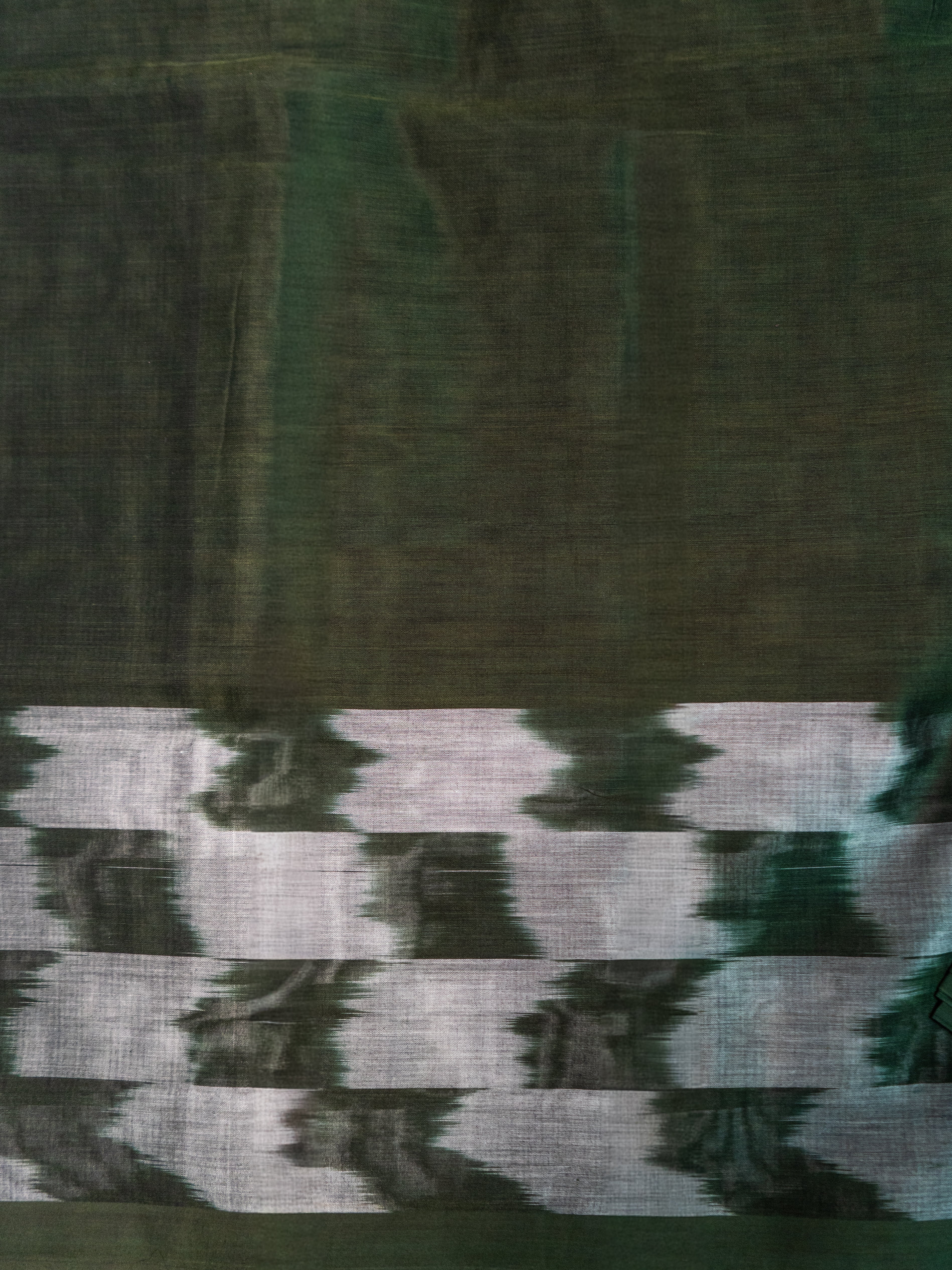 Deep Green Pochampally Ikat Cotton Saree with White Pallu