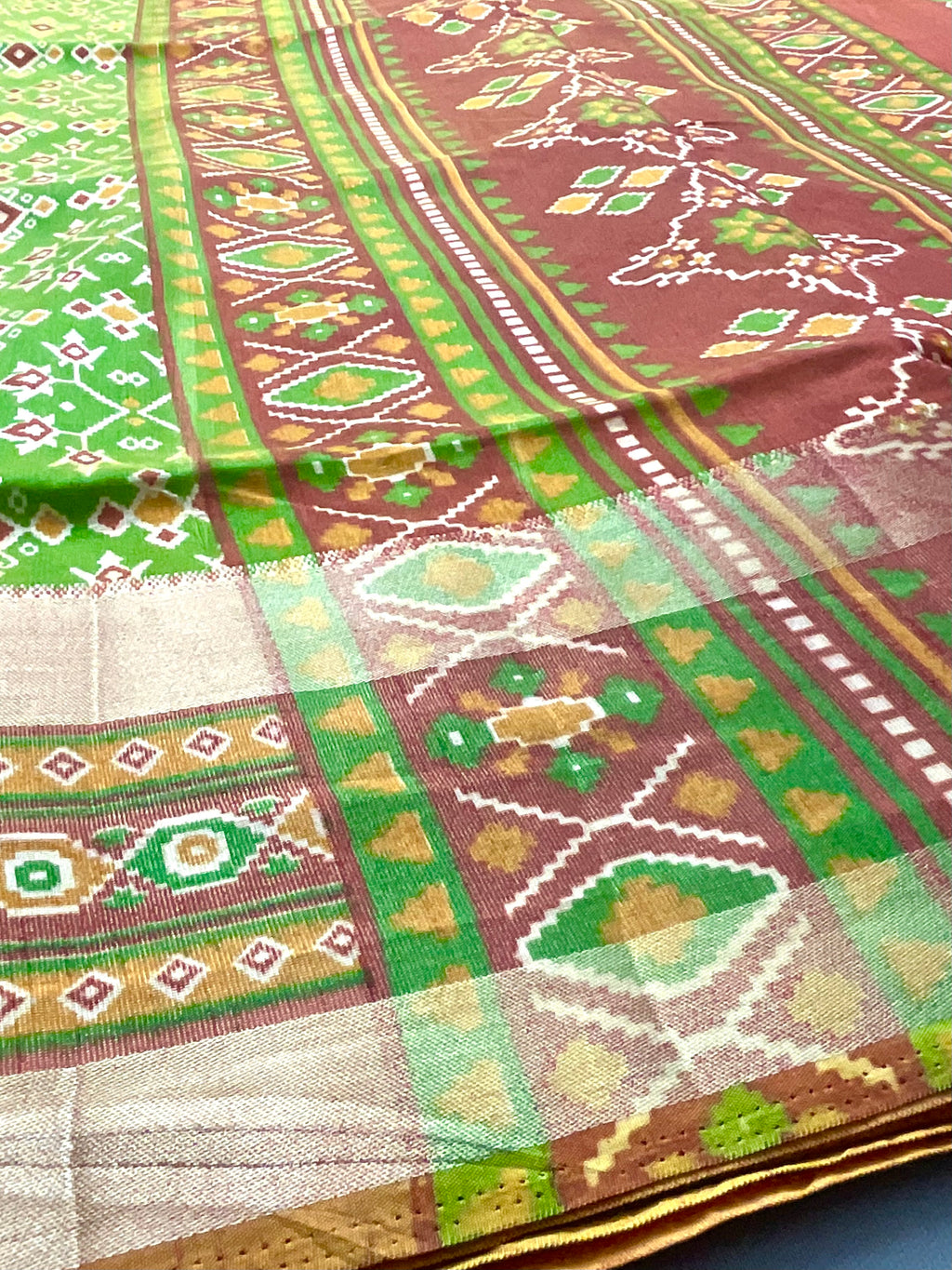 Pochampally Cotton Silk Ikkat Patola Print Saree in Green with Tangy Red Designer Pallu