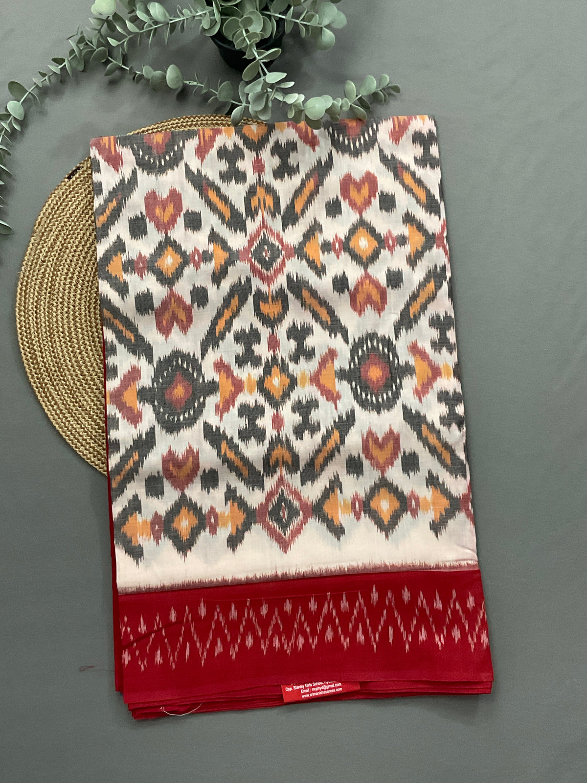 White Pochampally Handloom Cotton Saree – Ikkat Border with Black Blouse