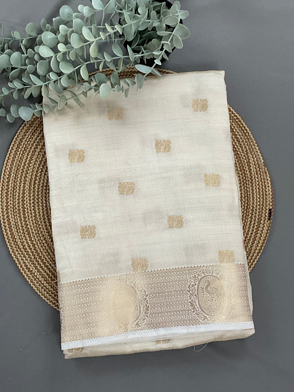 White and gold zari butti silk saree design 2
