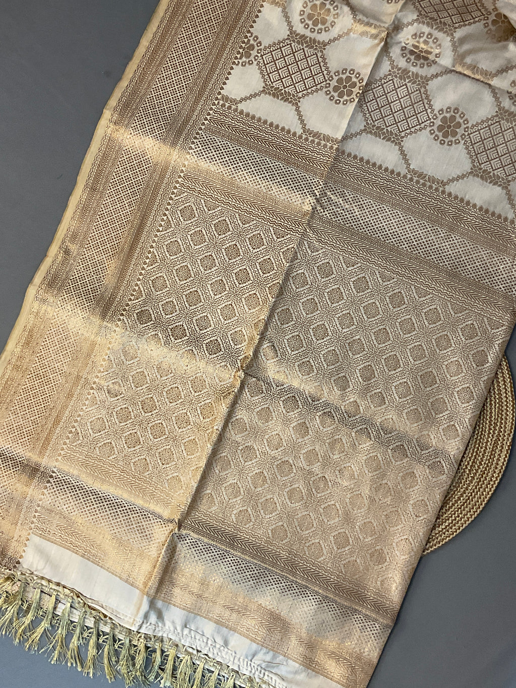 South Indian White & Gold Designer Cotton Silk Saree with Zari Pallu & Blouse for Onam
