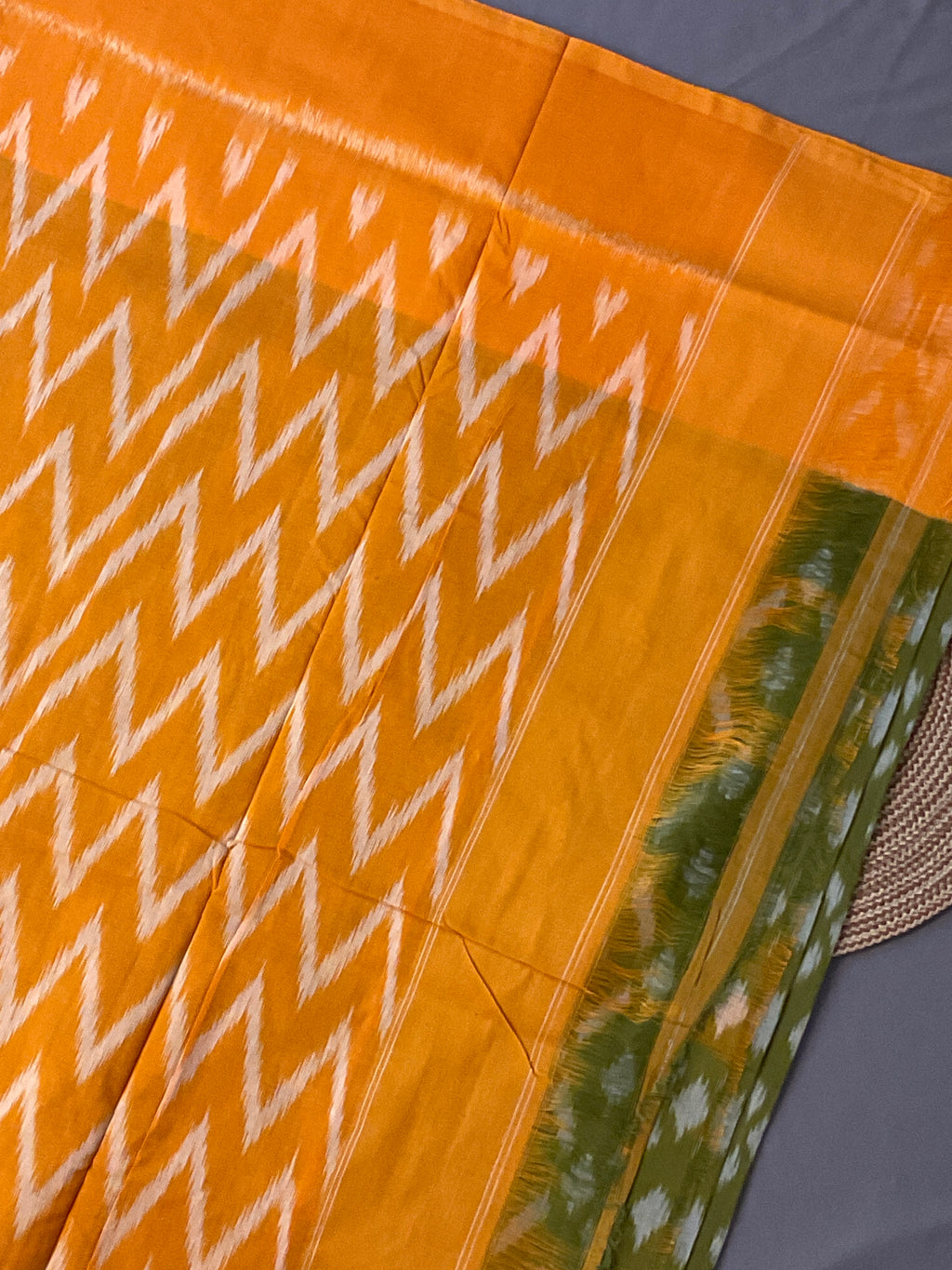 Green & Yellow Pochampally Ikat Handloom Cotton Saree with Contrast Pallu – Without Blouse