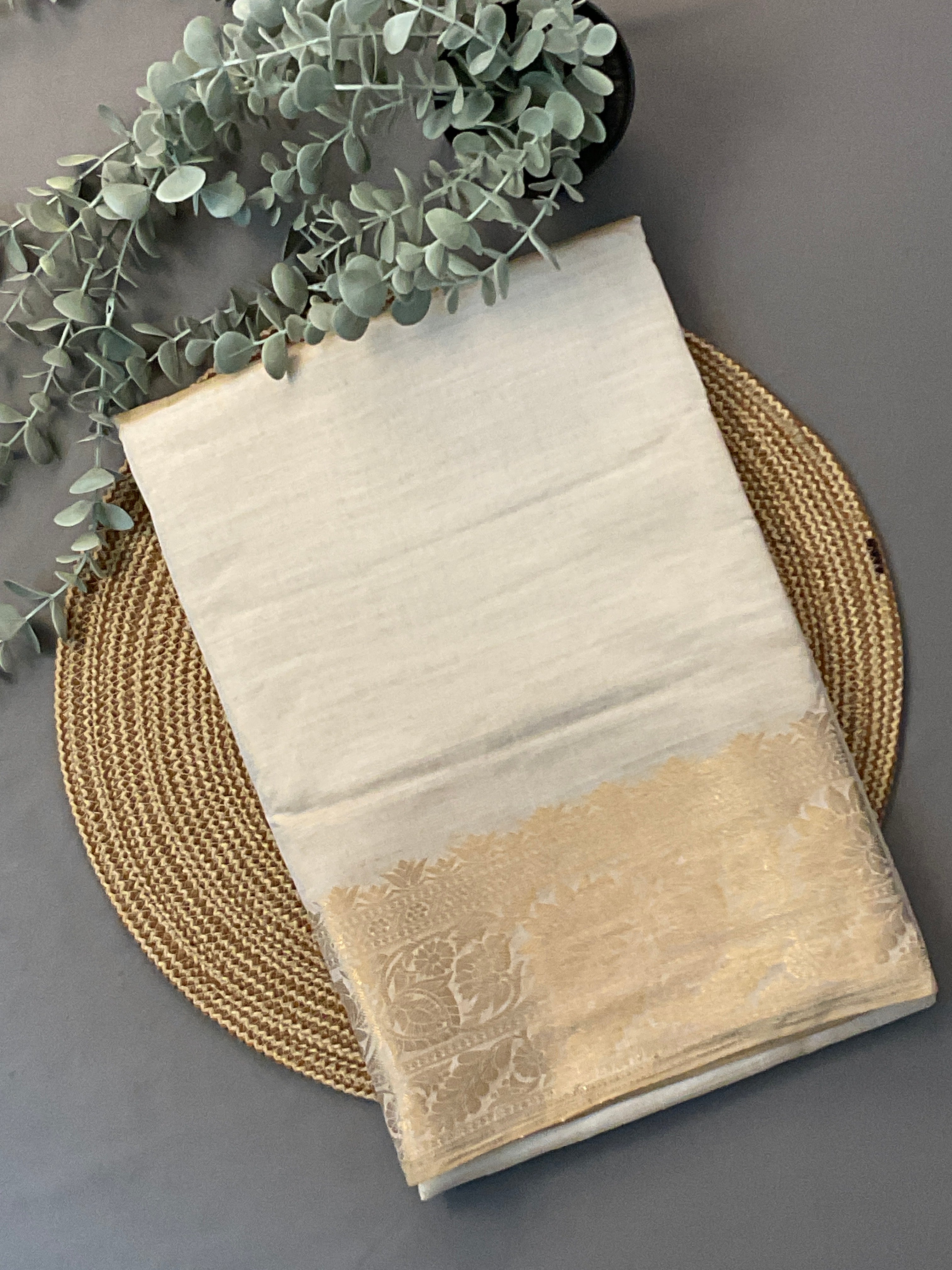 White & Gold Handloom Cotton Silk Saree with Designer Zari Border & Blouse for Onam