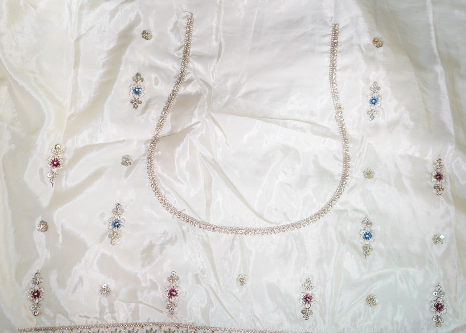 Ivory Handloom Silk Bridal Lehenga with Peacock Floral Embroidery & Rose Pink Organza Dupatta