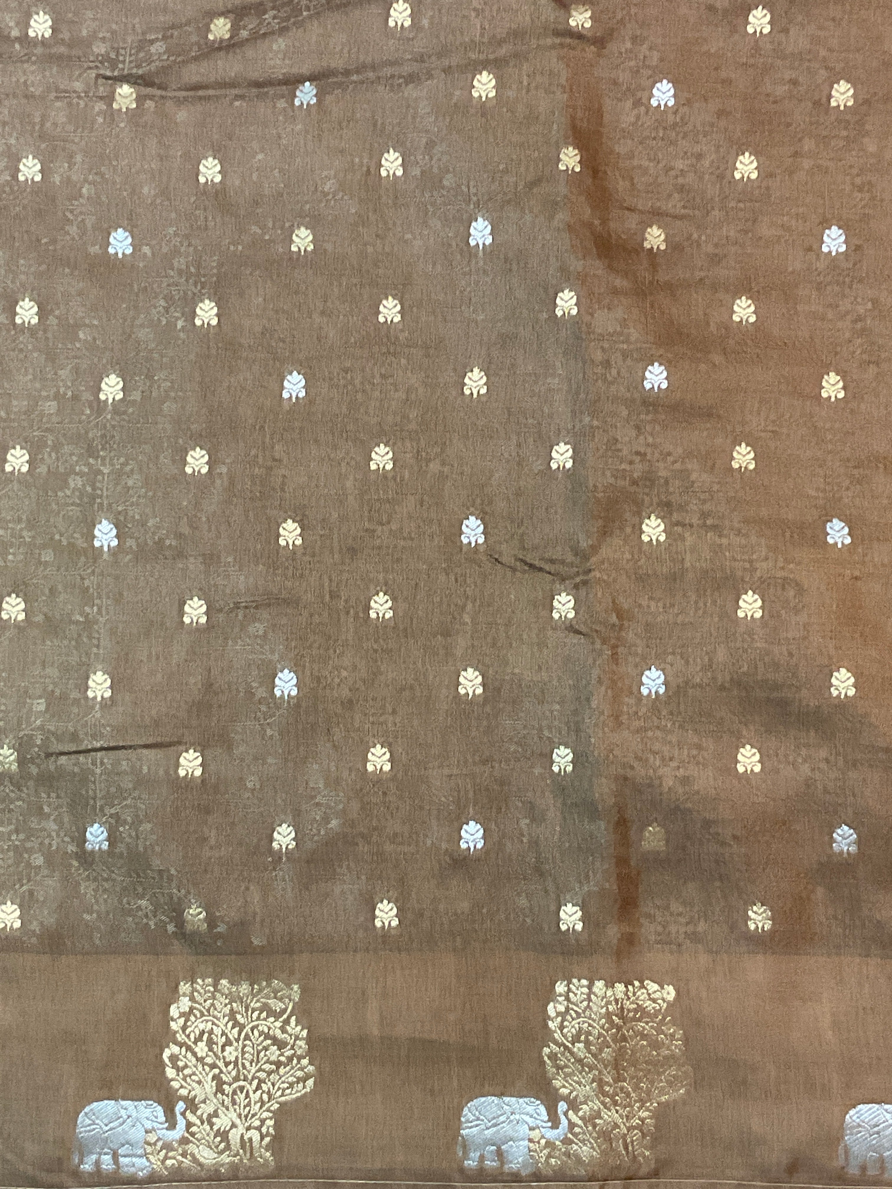 Brown Nizami Handloom Soft Silk Saree with Golden Pallu & Plain Blouse