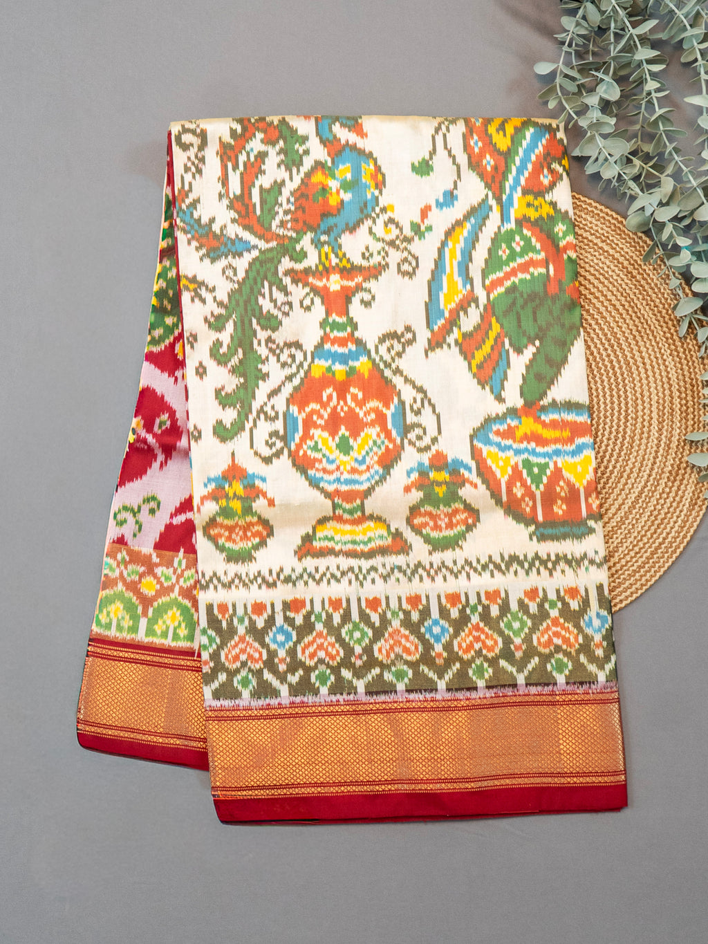 White Pochampally Animal Ikat Saree