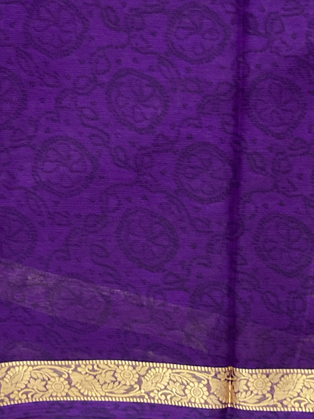 Bandini Printed Georgette Saree with Golden Weaving Border, Designer Pallu & Blouse – Purple